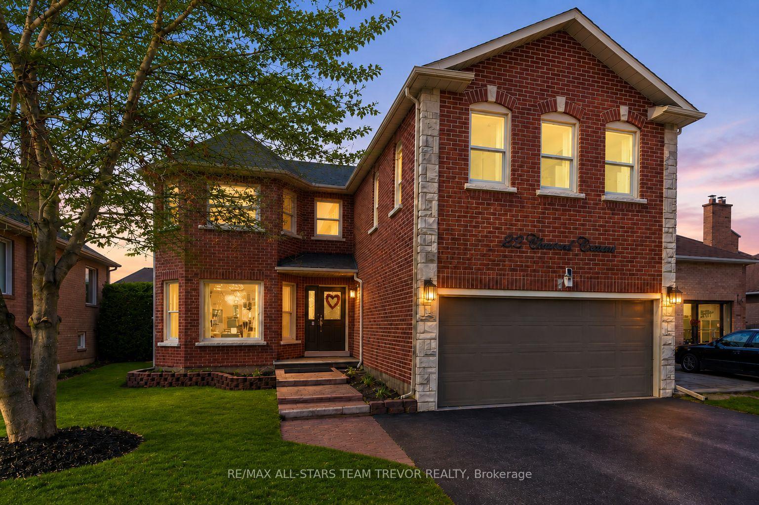 22 Chartwell Crescent — photo 1