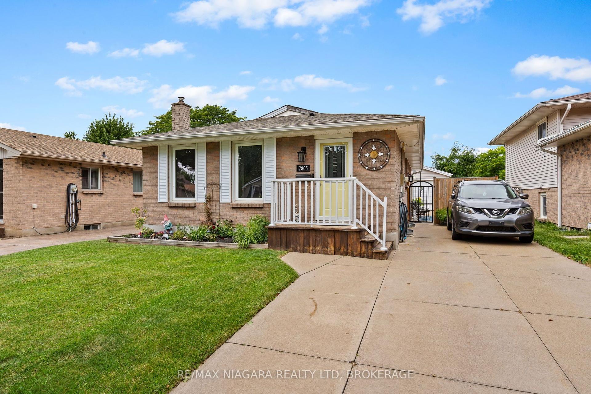 7803 Salisbury Place, Niagara Falls — Detached for sale, photo 1