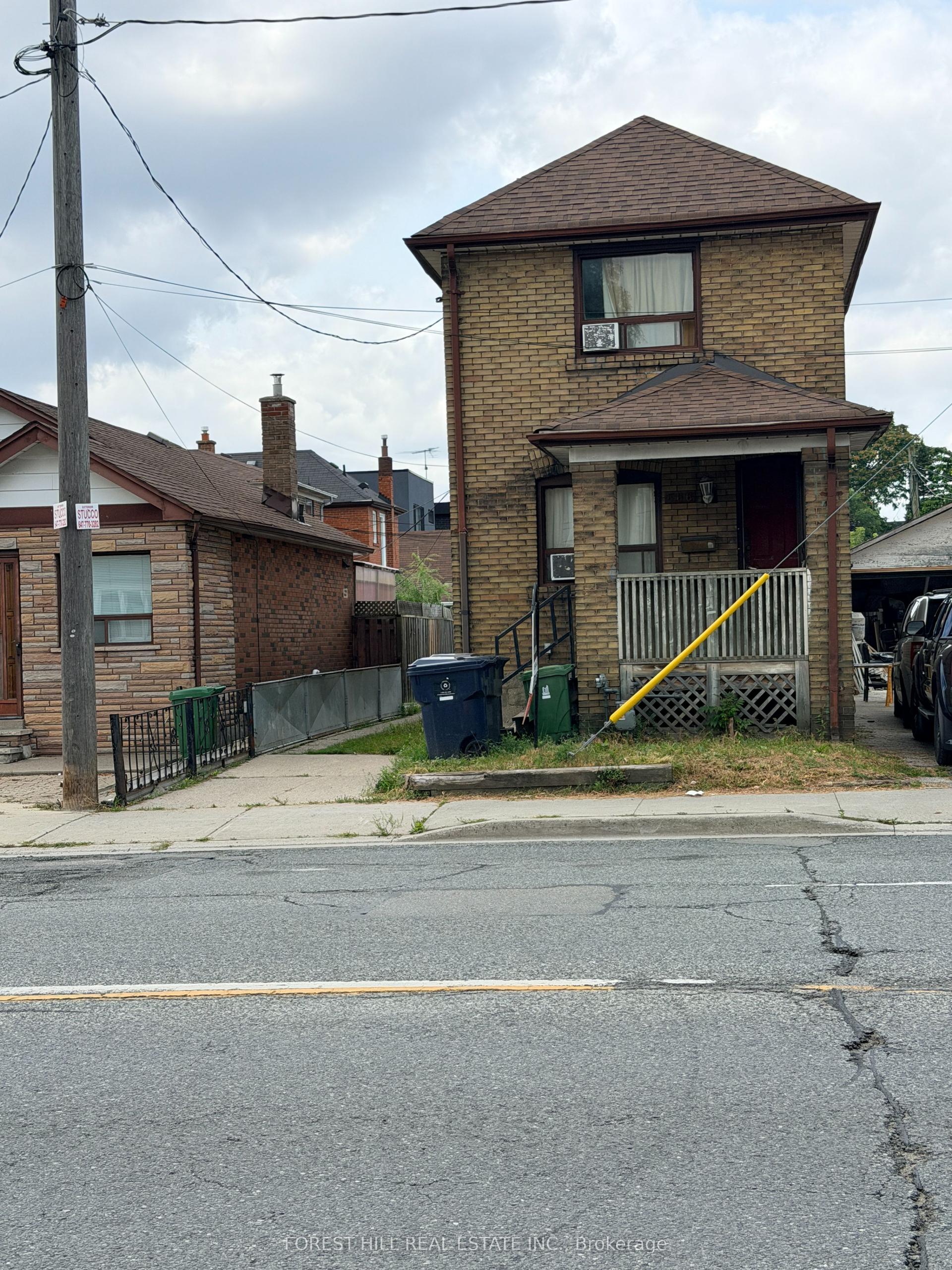 666 Jane Street, Toronto — Detached for lease, photo 1