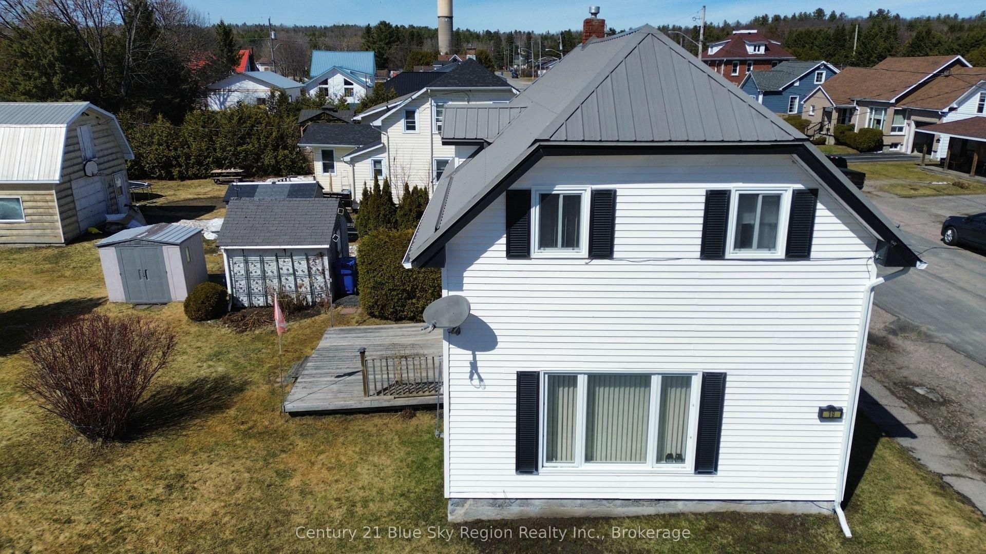 19 Gingras Avenue — photo 1