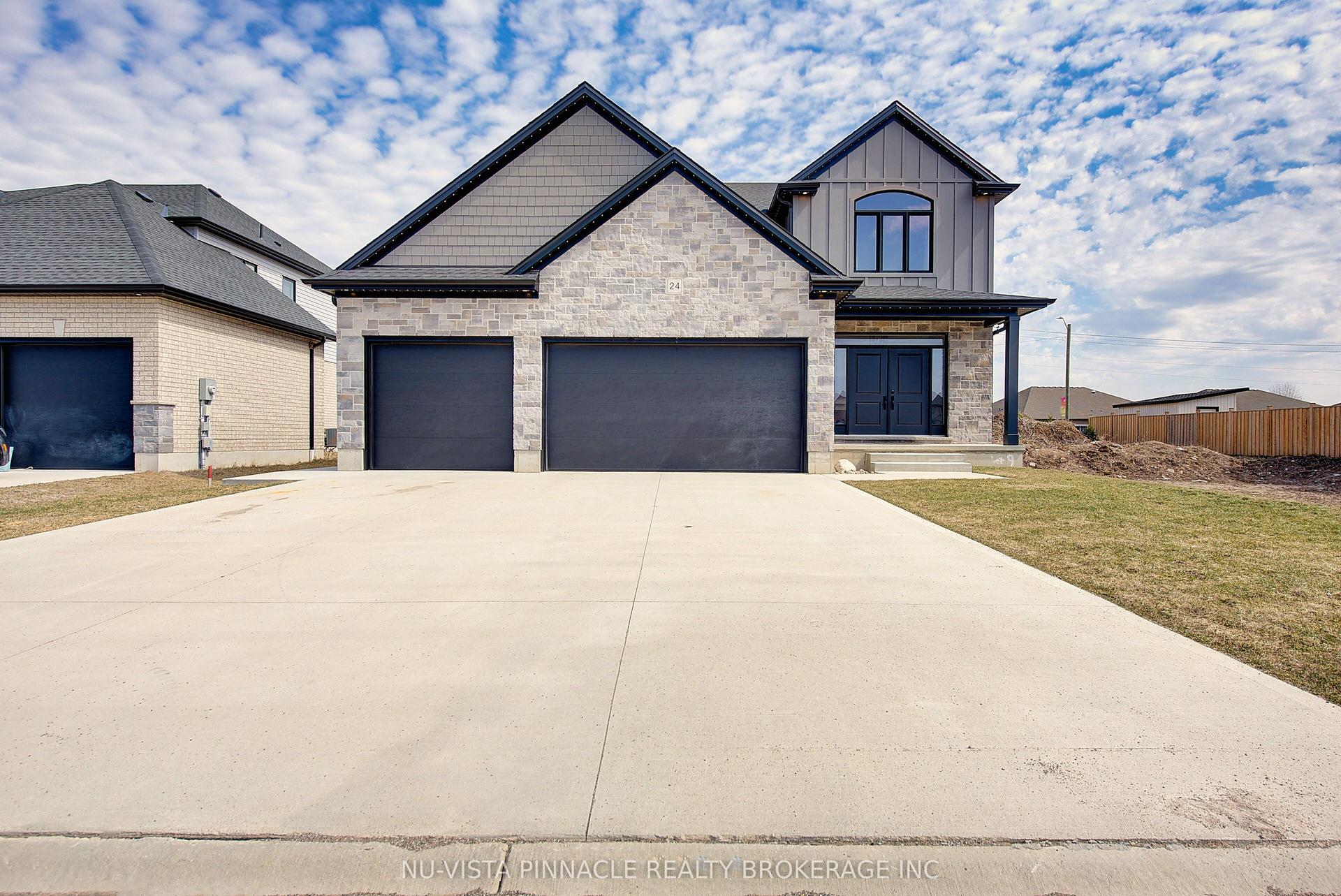 24 Kelly Drive — photo 1