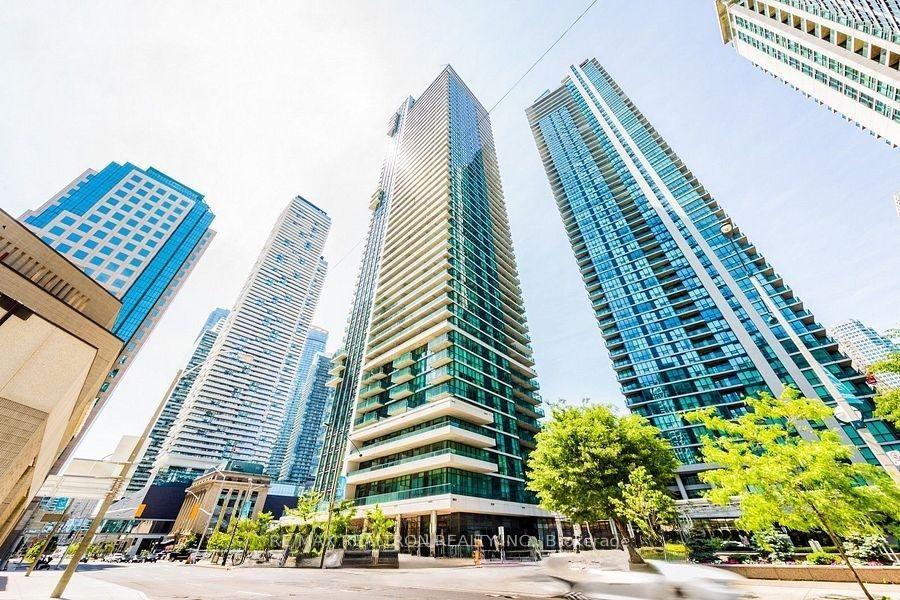 33 Bay Street 4605 #4605, Toronto — Condo for sale, photo 1