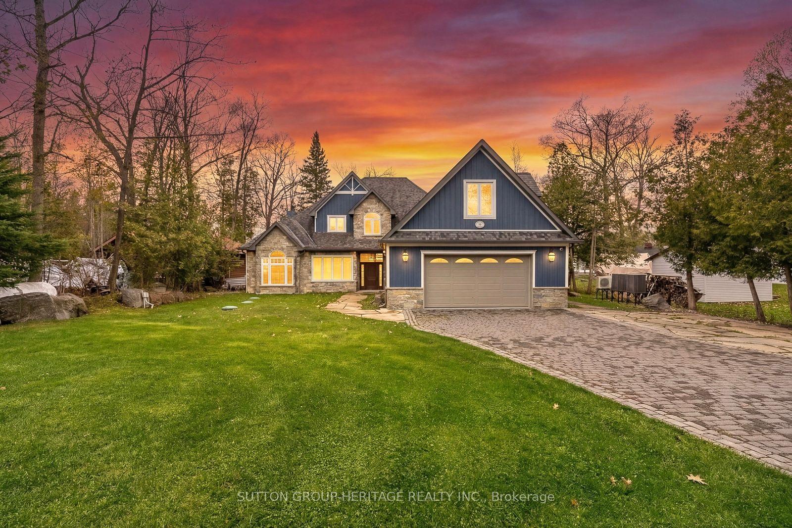 58 Pirates Glen Drive S — photo 1