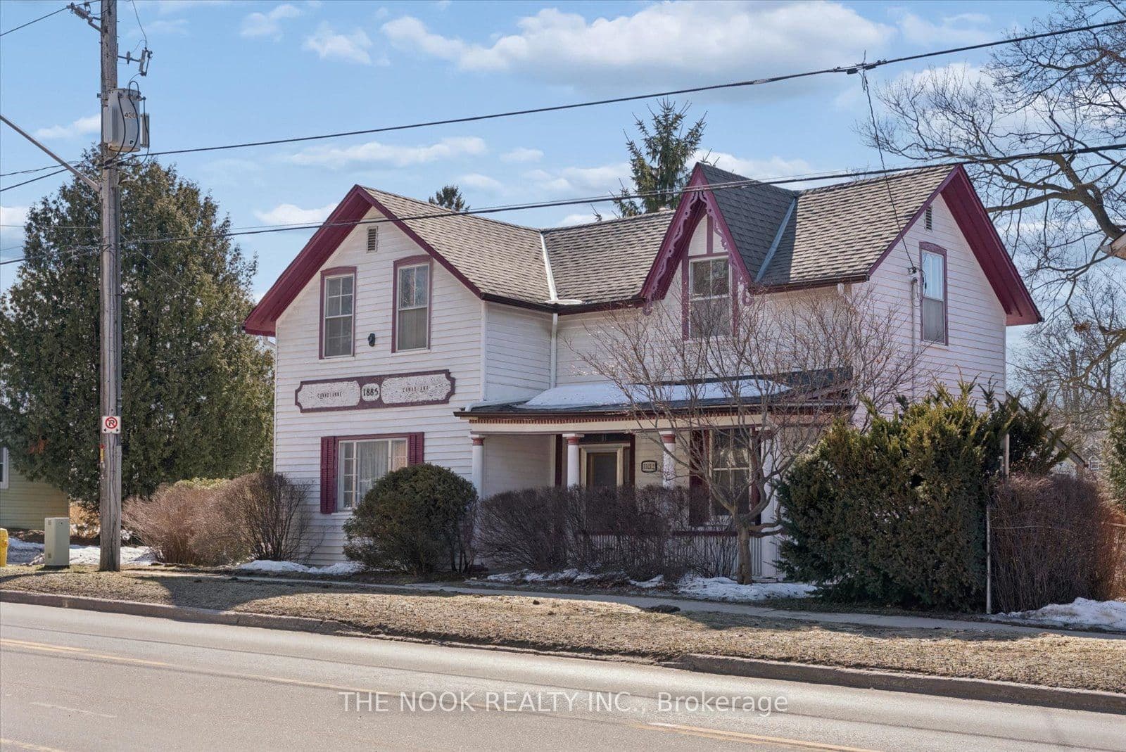 15212 Simcoe Street — photo 1