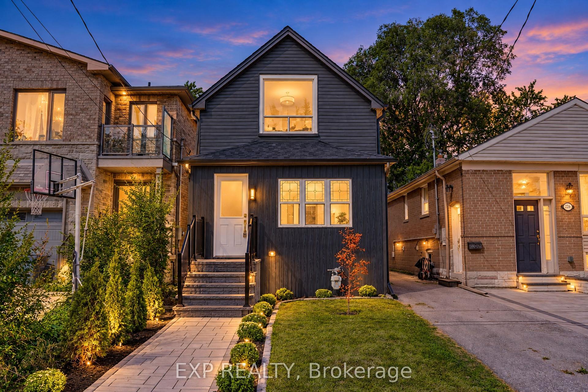 224 Aylesworth Avenue, Toronto — Detached for sale, photo 1