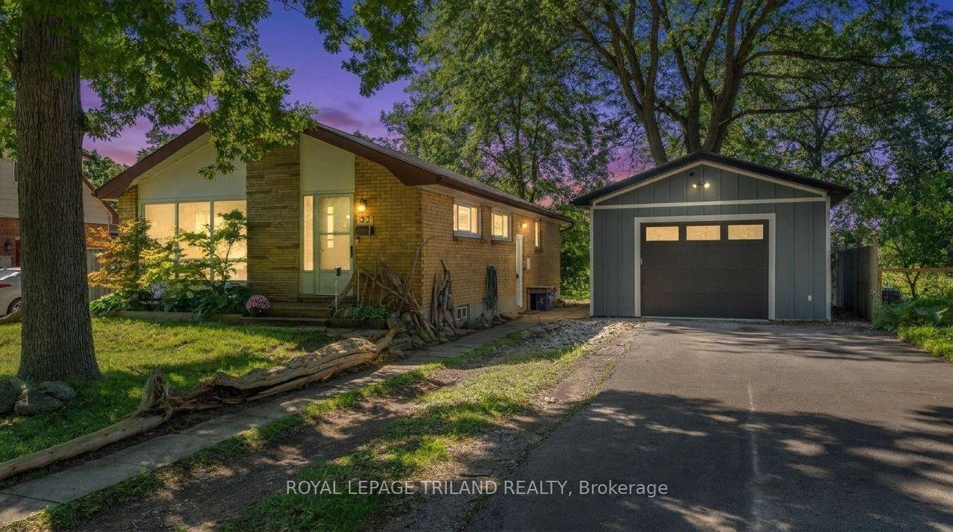 93 Manitoulin Drive, London East — Detached for sale, photo 1
