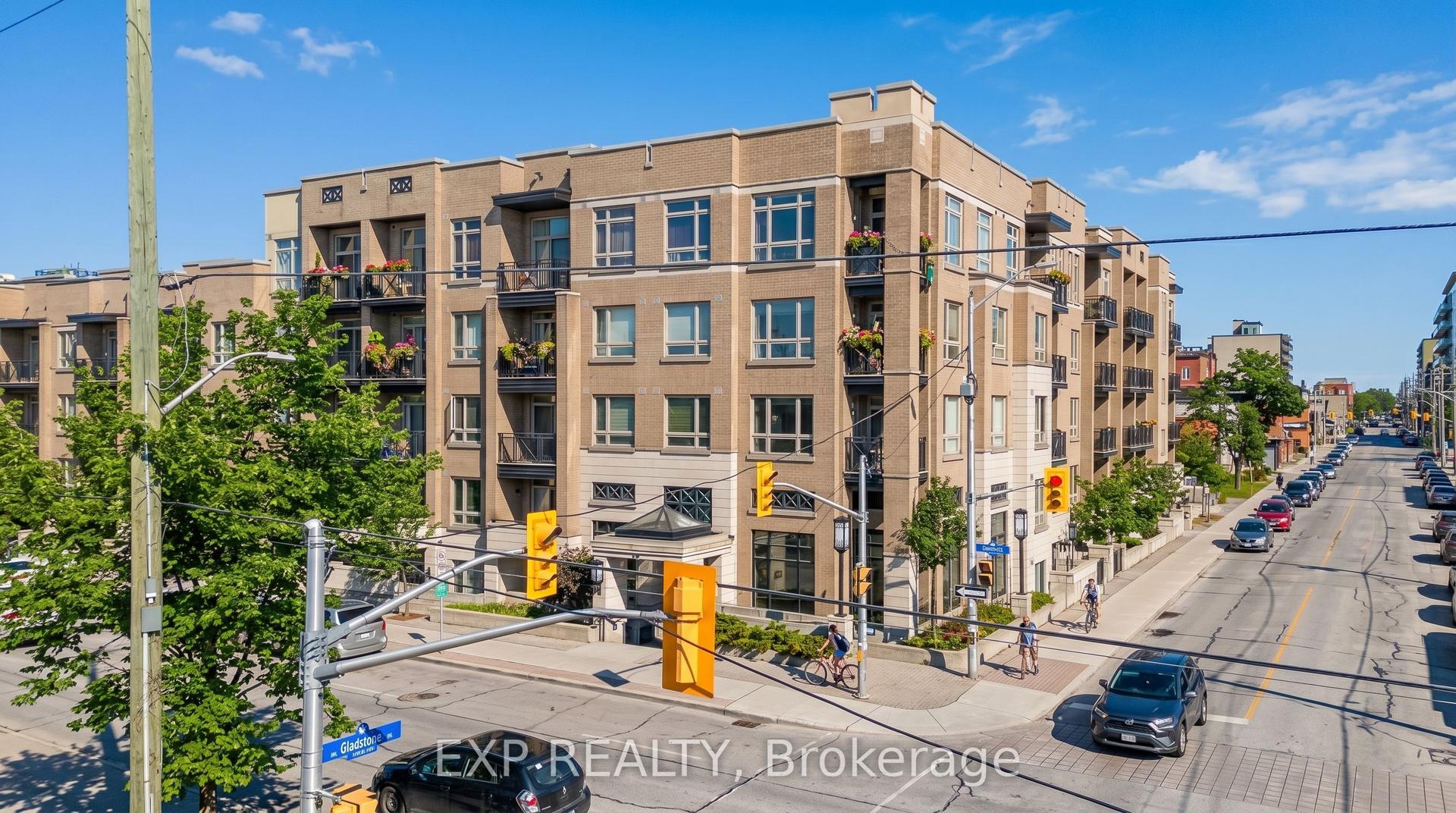 429 Kent Street 118 #118 — photo 1