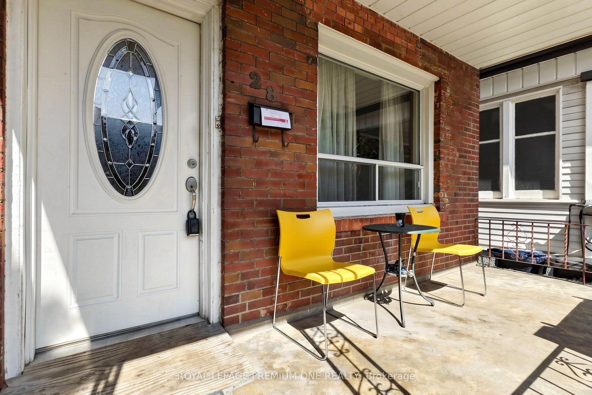 28 Garden Avenue, Toronto — Detached for sale, photo 1