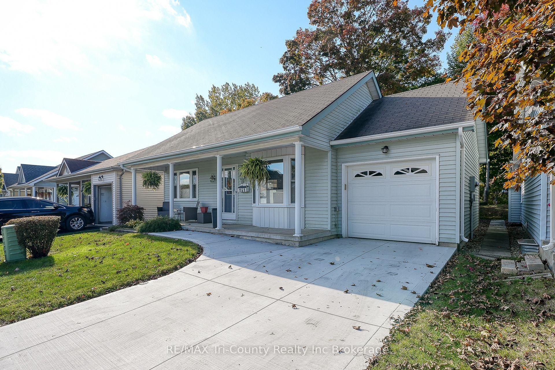 18 Wilkins Crescent — photo 1