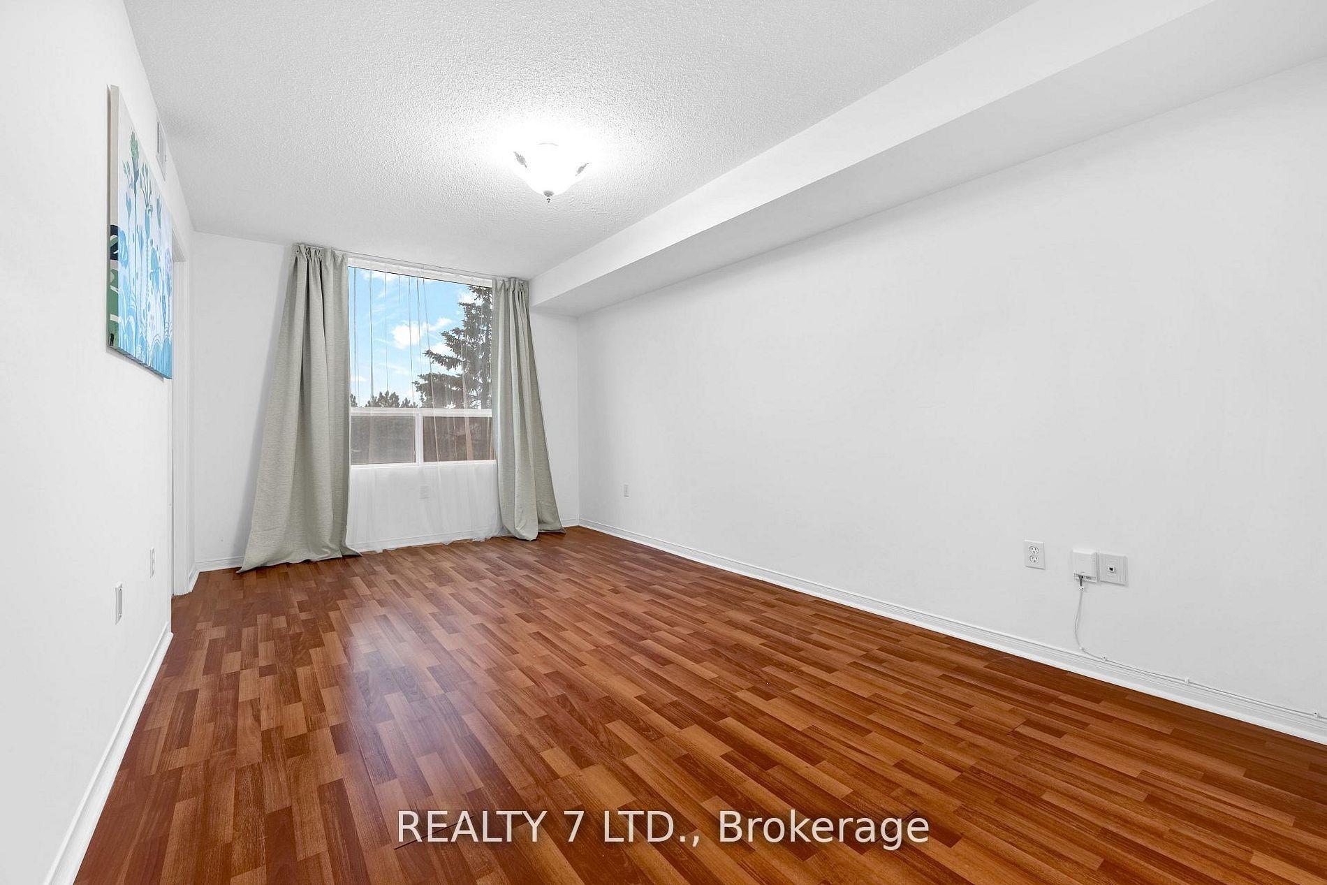1270 Maple Crossing Boulevard 412 #412, Burlington — Condo for lease, photo 1