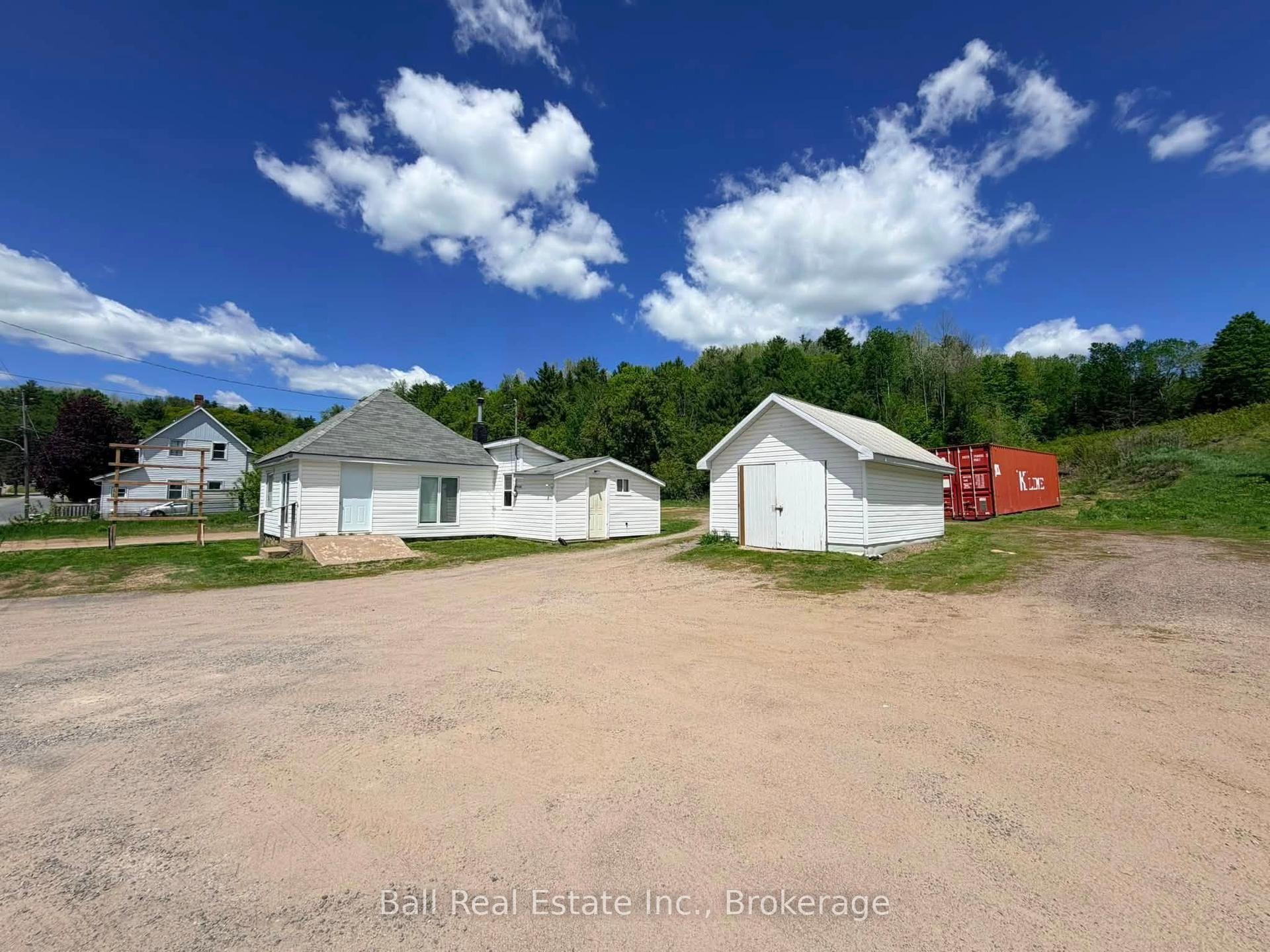 53 Cleak Avenue — photo 1
