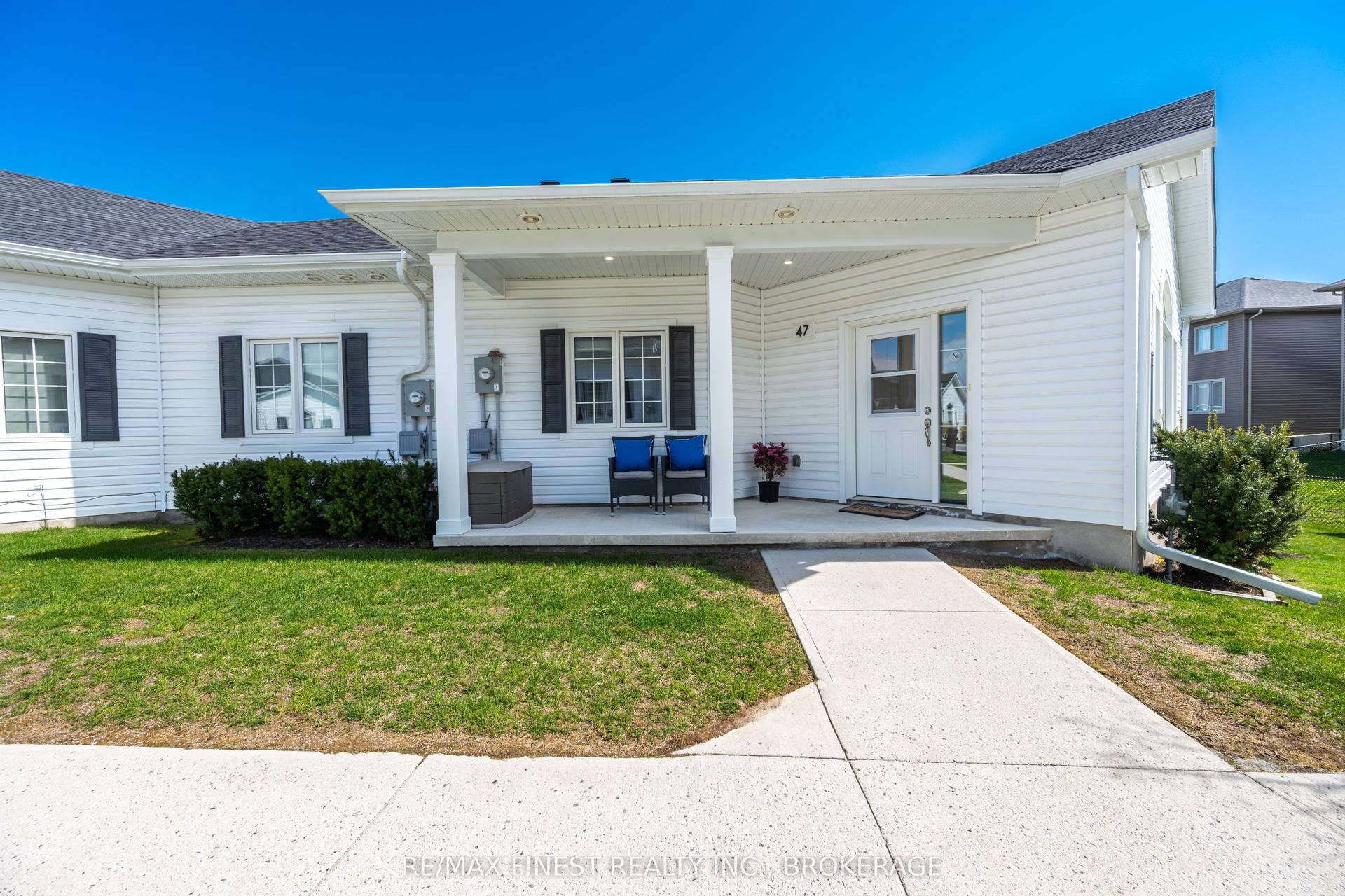 47 Lowry Place — photo 1