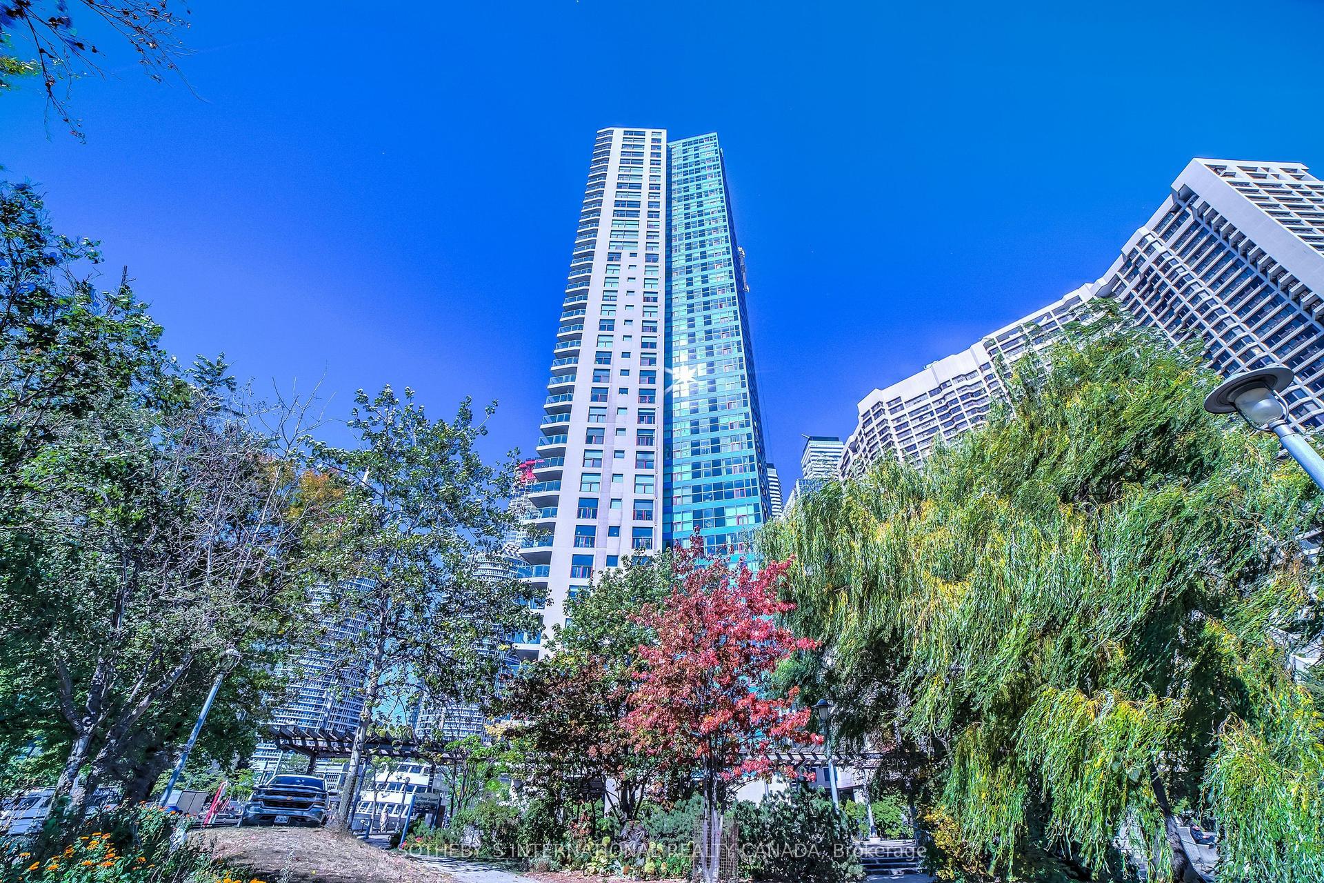 99 Harbour Square 1207 #1207, Toronto — Condo for lease, photo 1