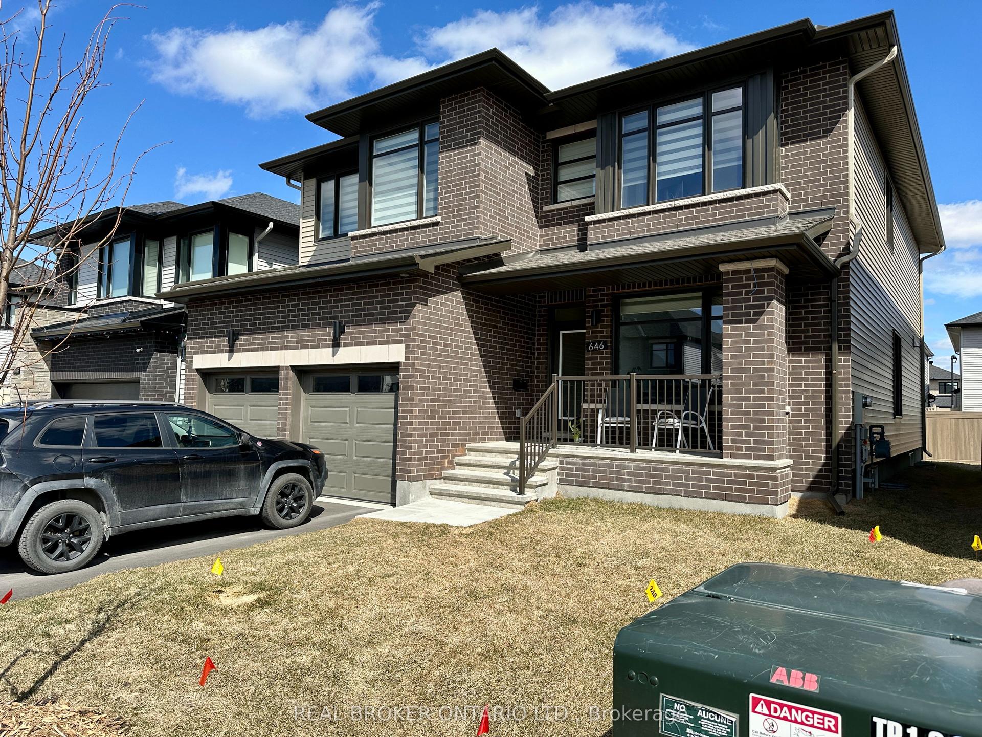 646 GENDARME Circle — photo 1