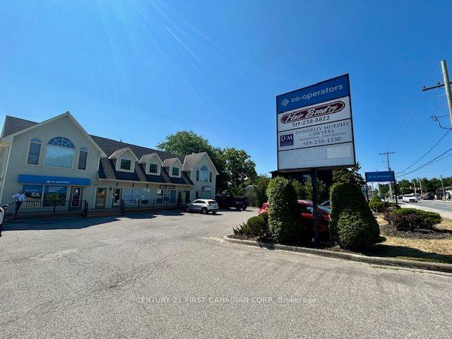 38 ONTARIO Street S 2 #2, Lambton Shores — Commercial for sale, photo 1
