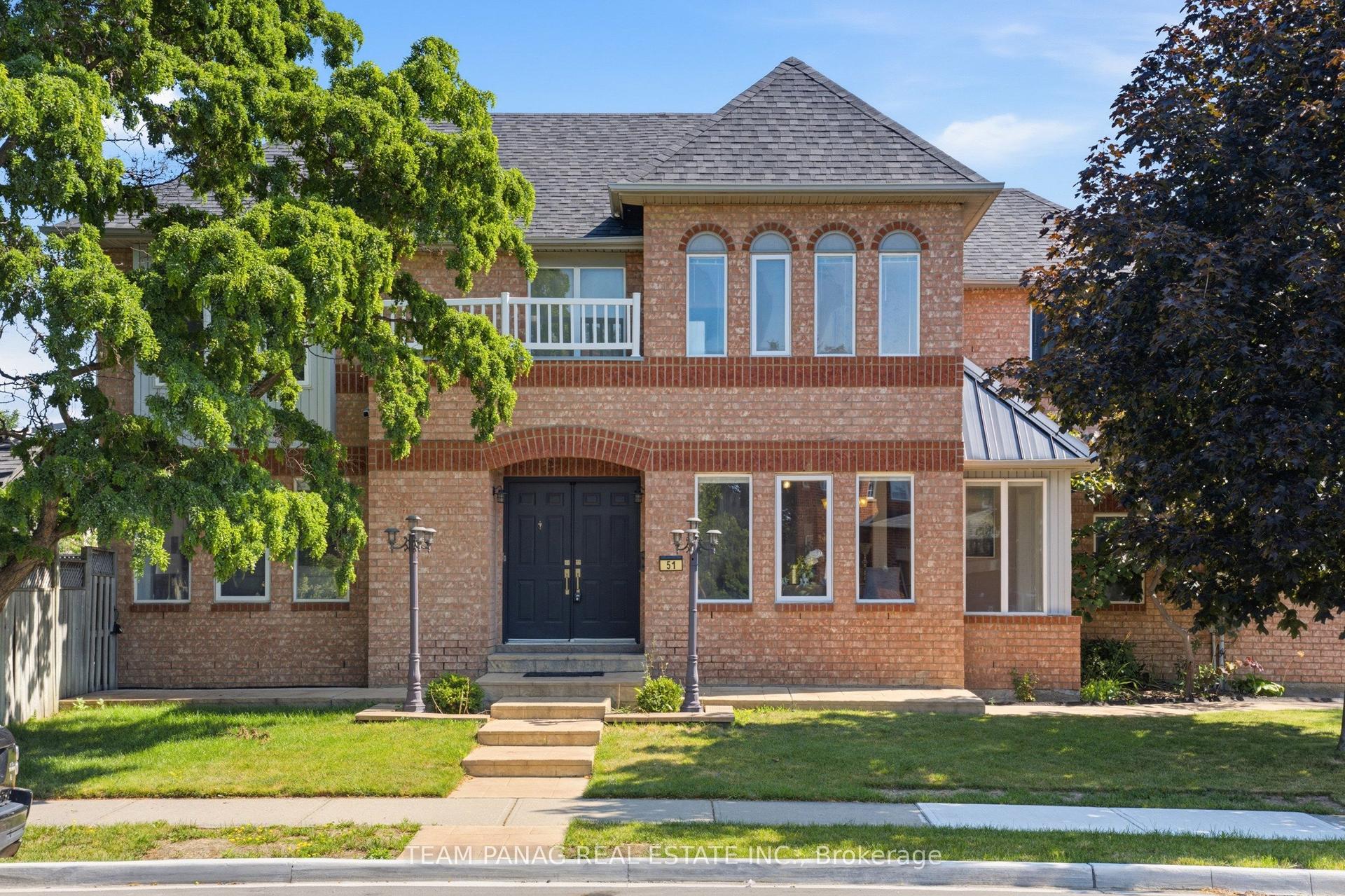 51 Pebblestone Circle, Brampton — Detached for sale, photo 1
