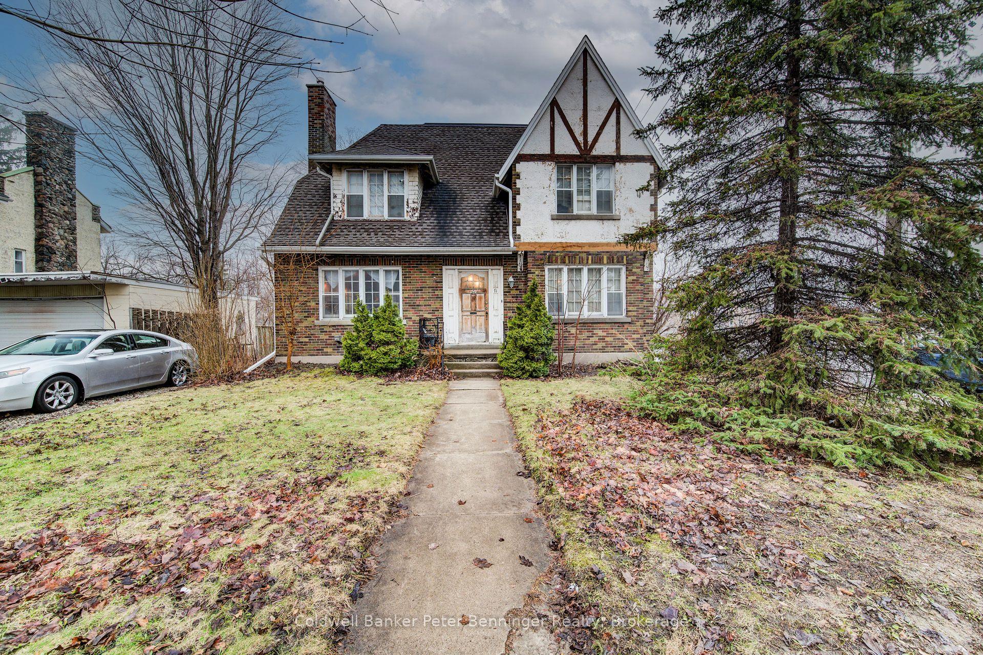 71 Margaret Avenue — photo 1