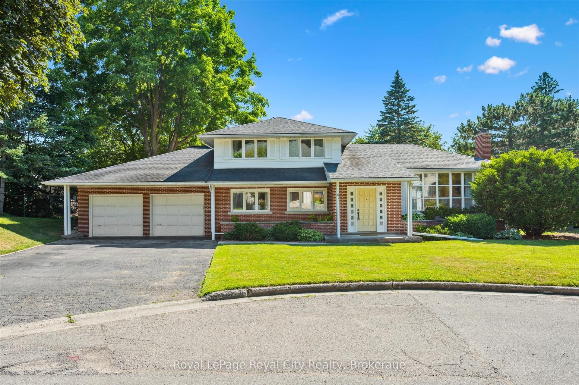 67 Woodside Road, Guelph — Detached for sale, photo 1