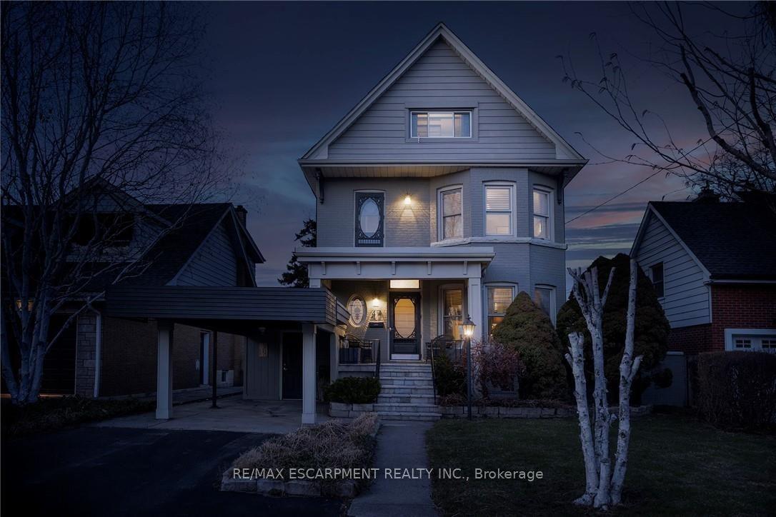 47 Mountain Park Avenue — photo 1