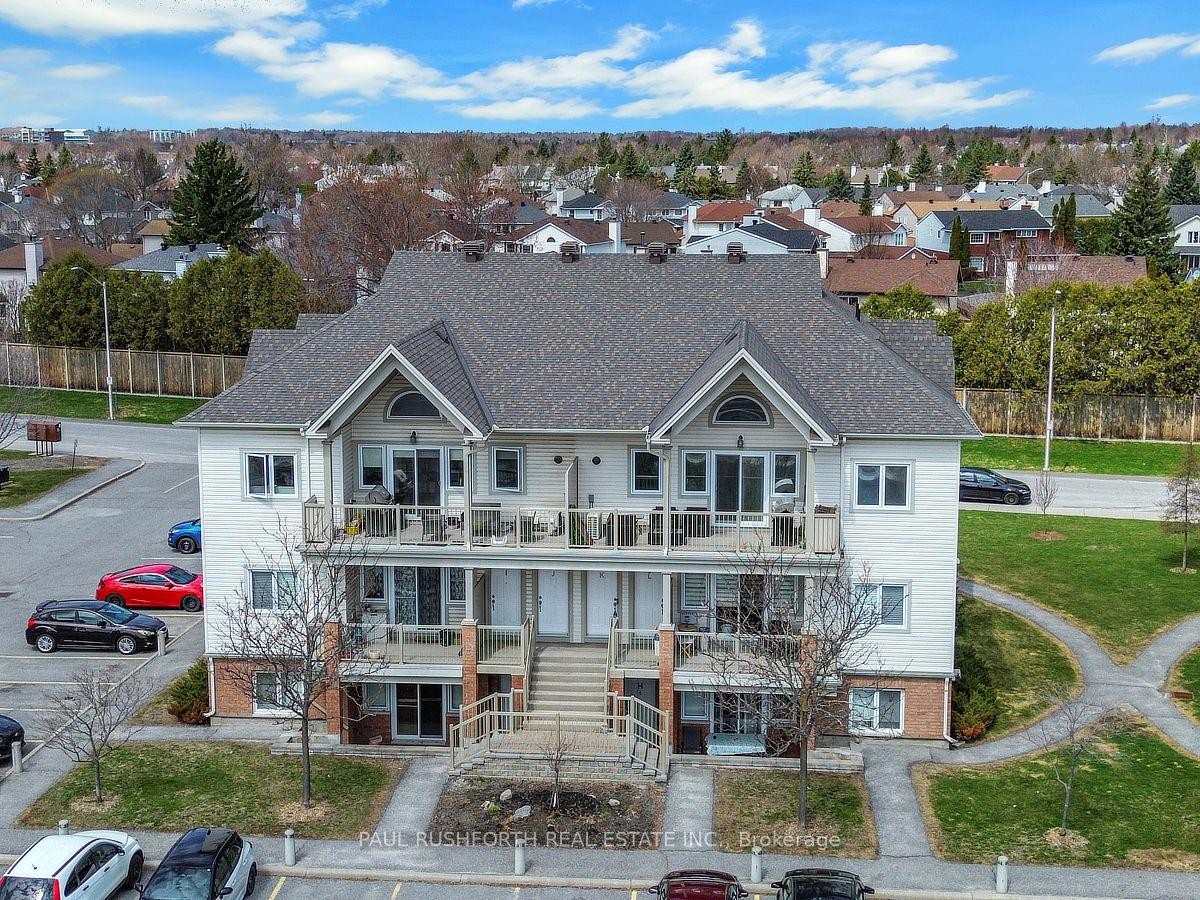 137 Harthill Way N L #L — photo 1