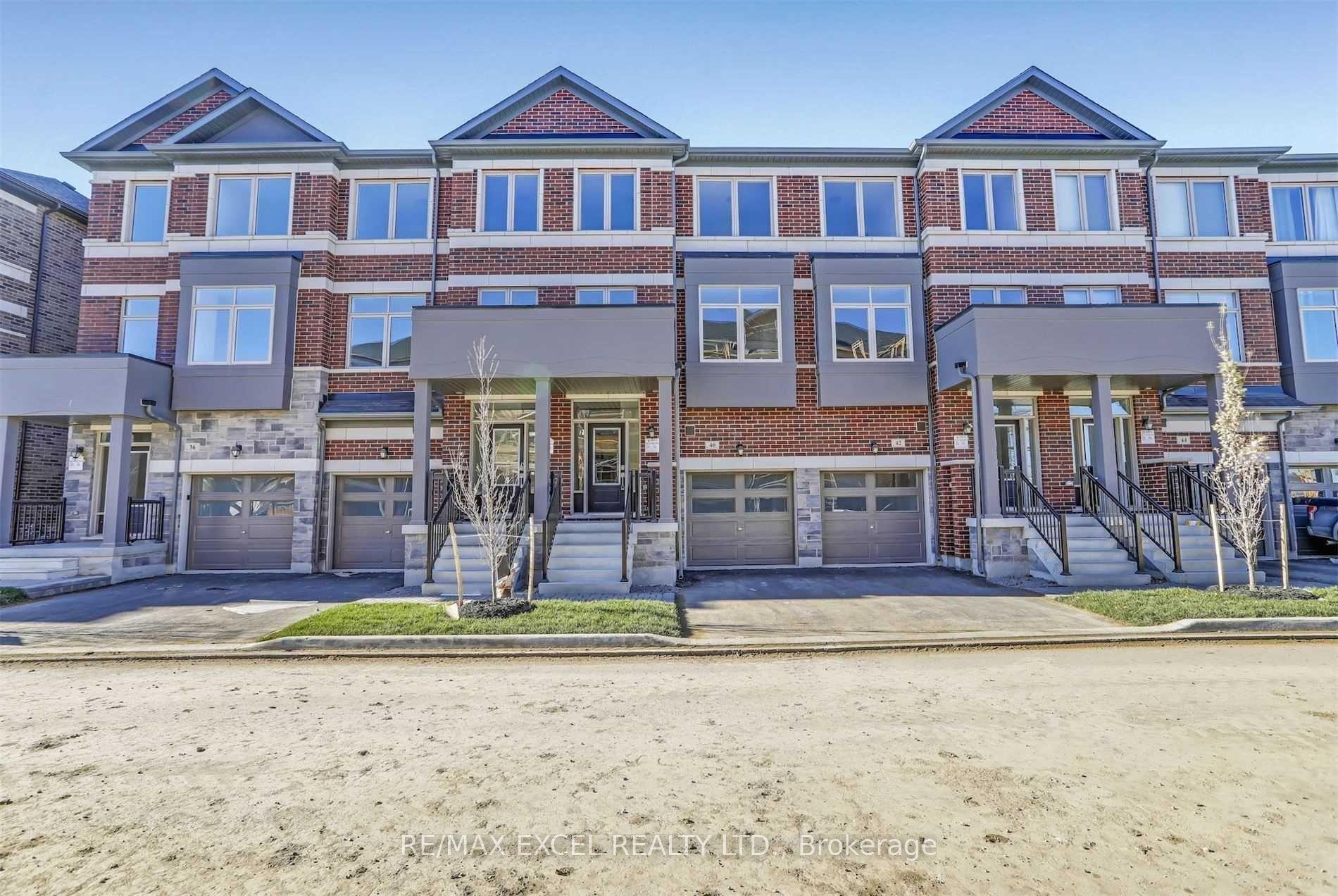 40 Sissons Way — photo 1