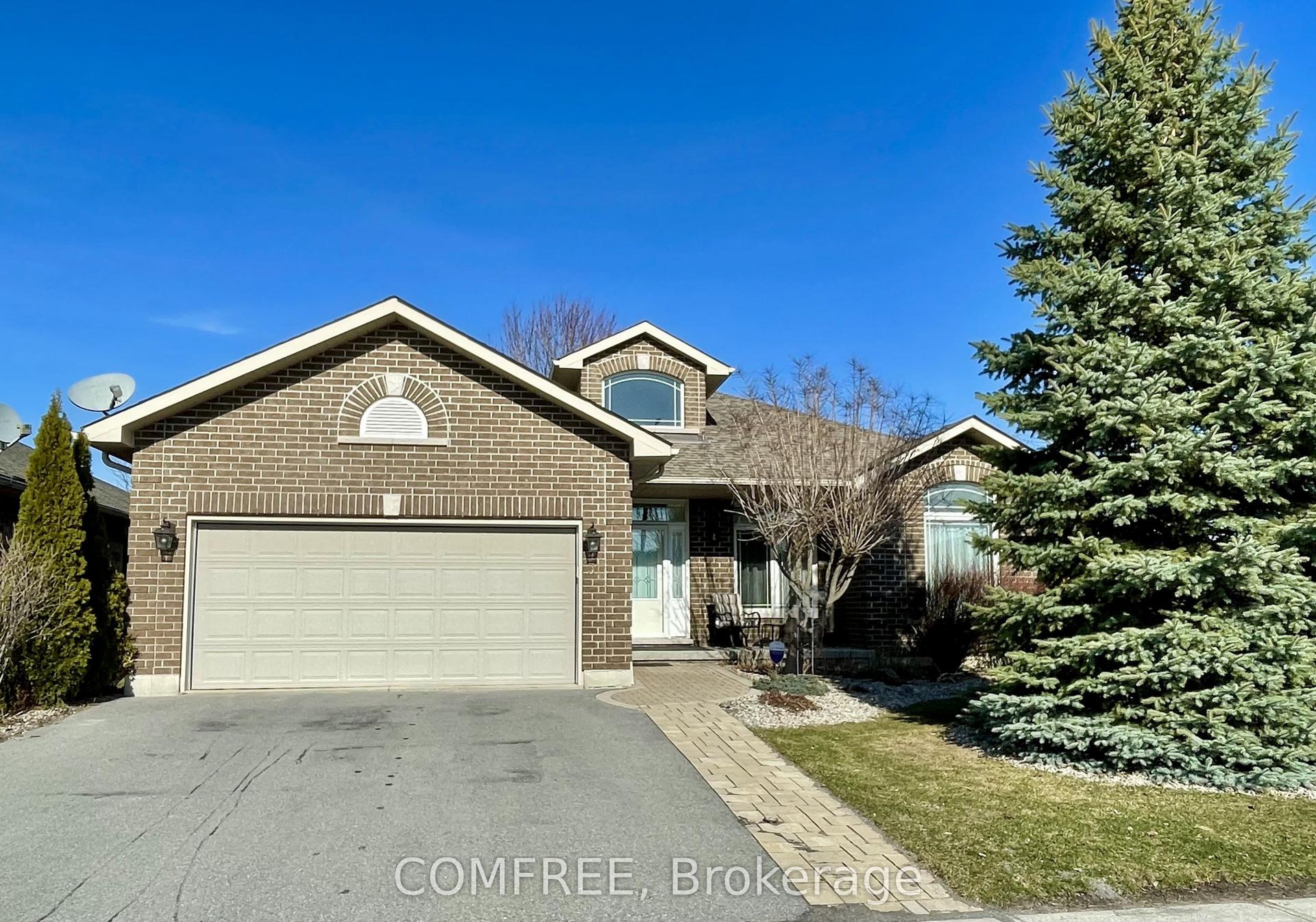 31 Essex Drive — photo 1