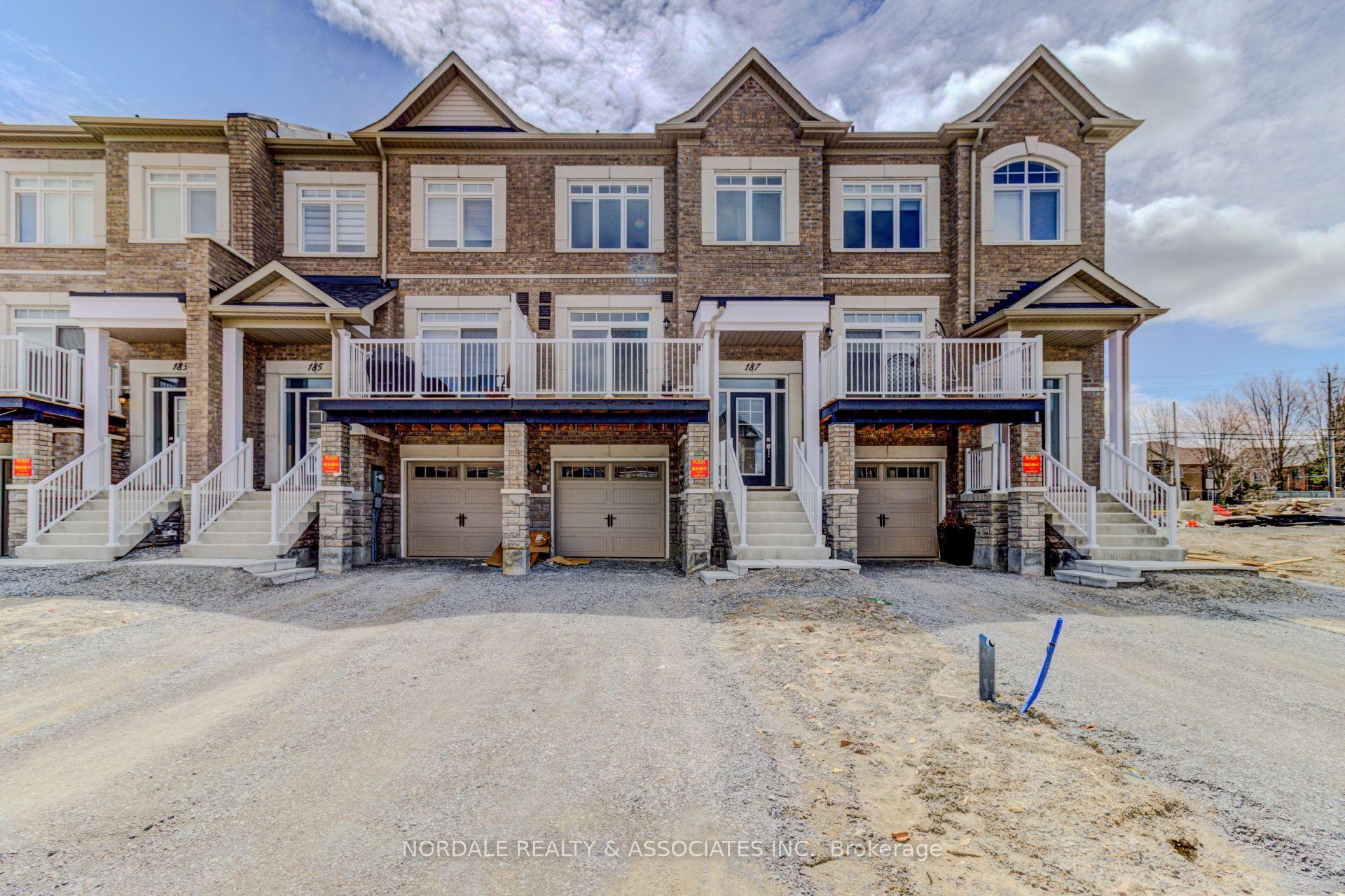 187 Seguin Street — photo 1
