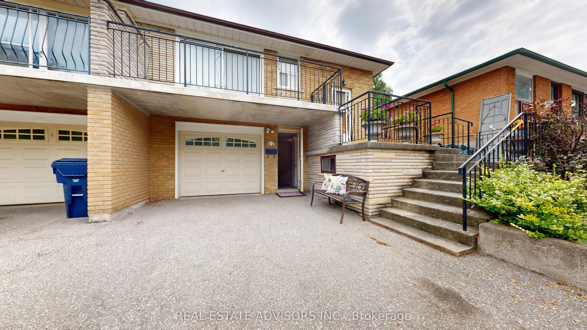 57 Hucknall Road, Toronto — Semi-Detached for sale, photo 1