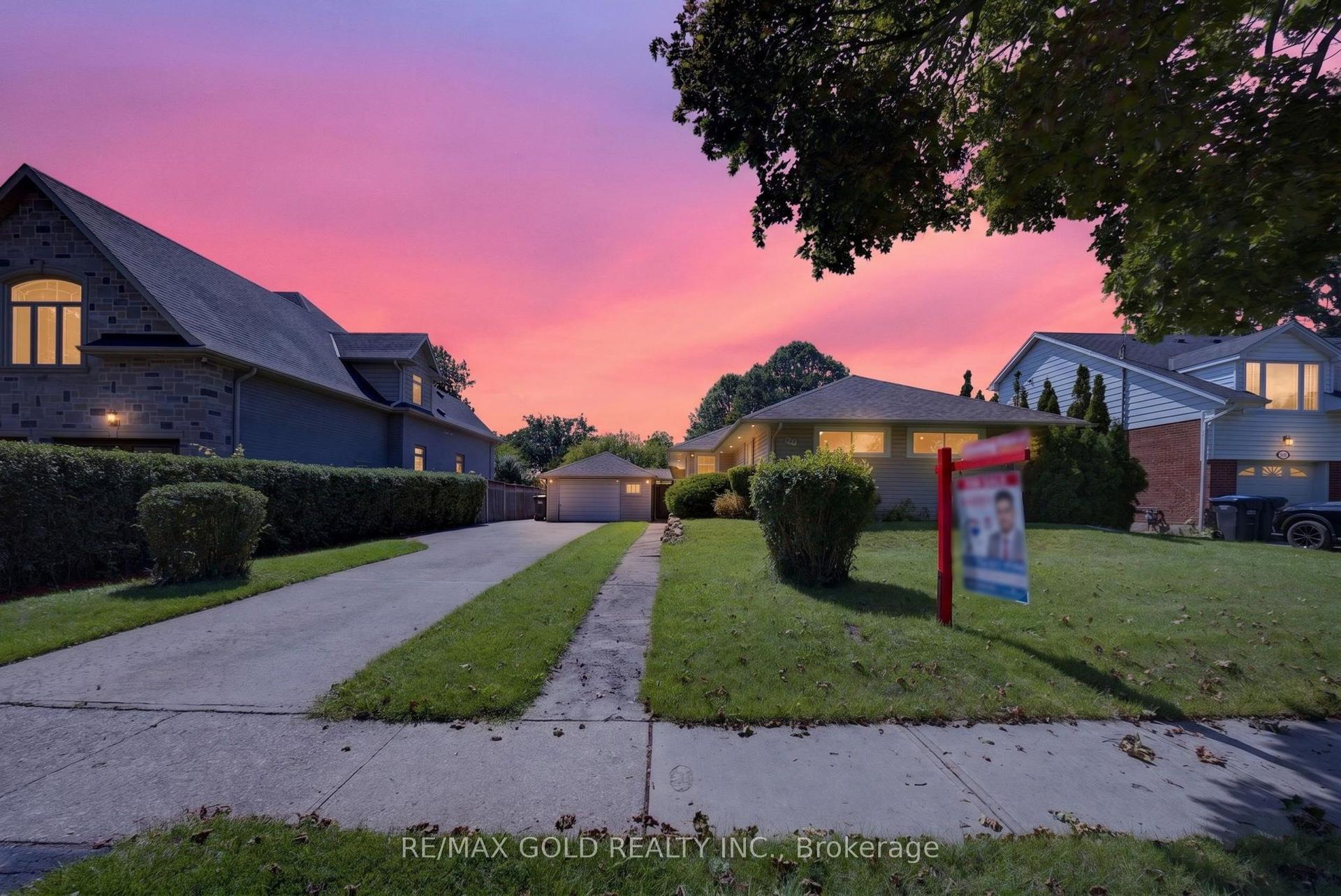 29 Treleaven Drive, Brampton — Detached for sale, photo 1