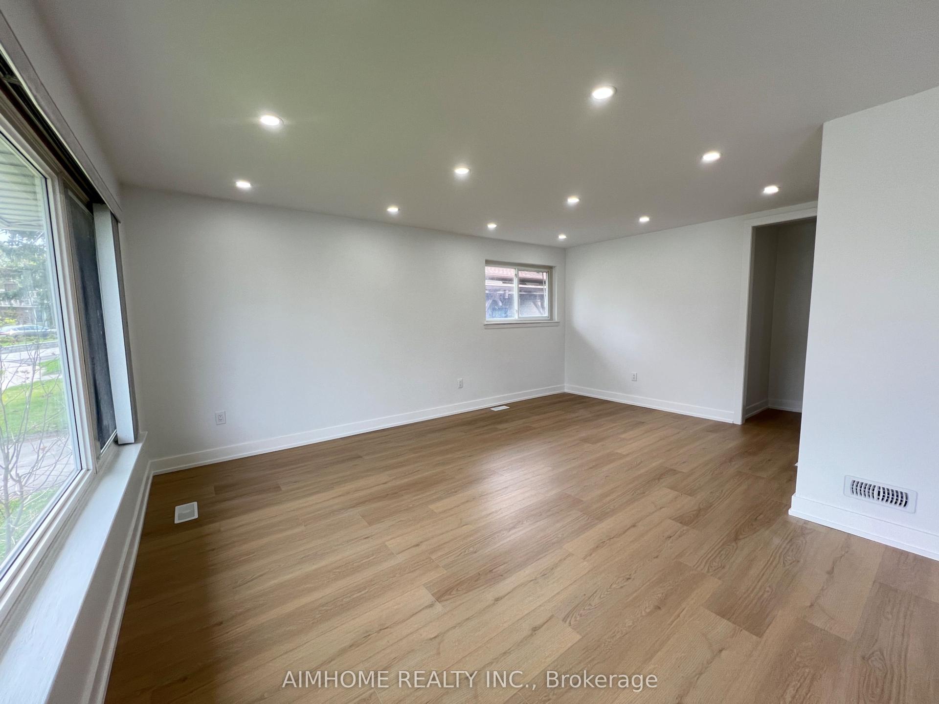 22 Denver Place — photo 1
