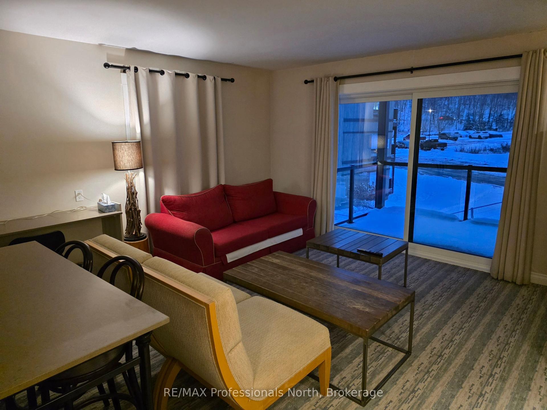 1235 Deerhurst Drive 54-207 #54-207 — photo 1