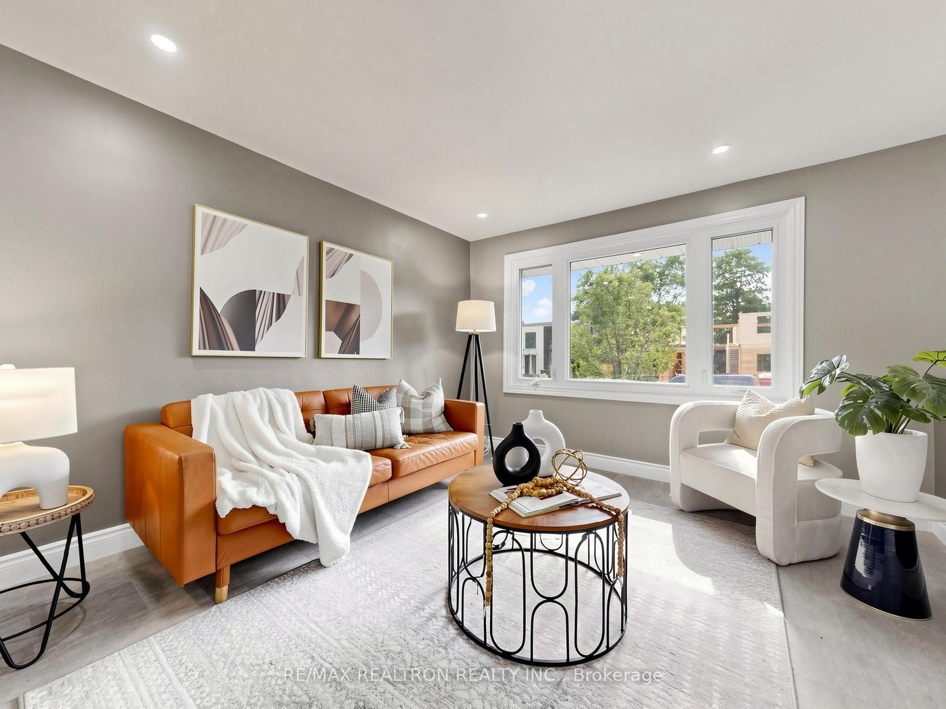 56 Ternhill Crescent, Toronto — Detached for sale, photo 1