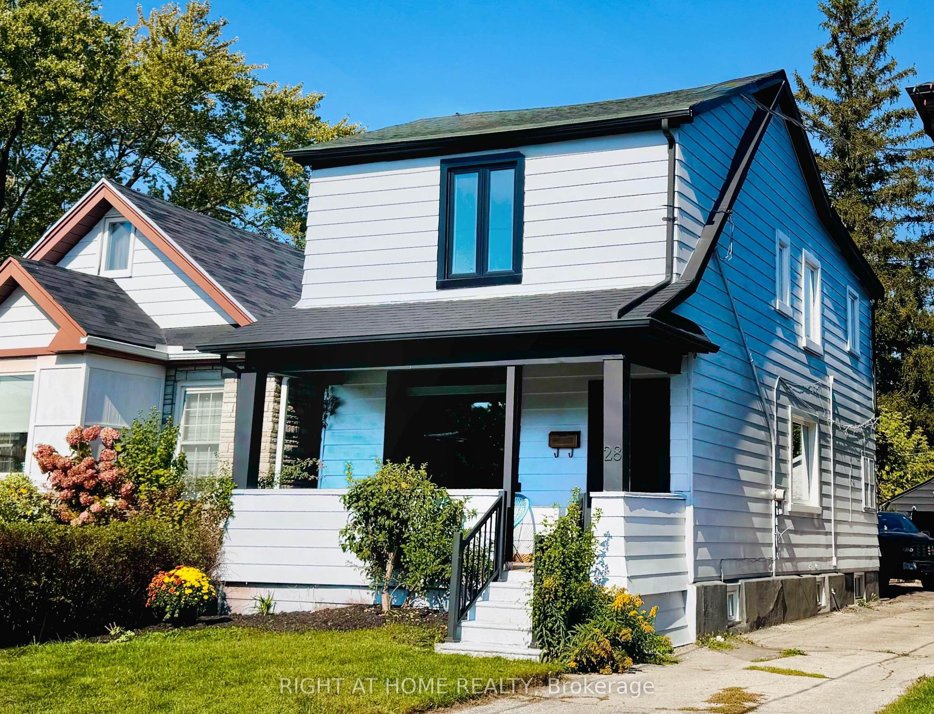 28 Pendeen Avenue, Toronto — Detached for sale, photo 1