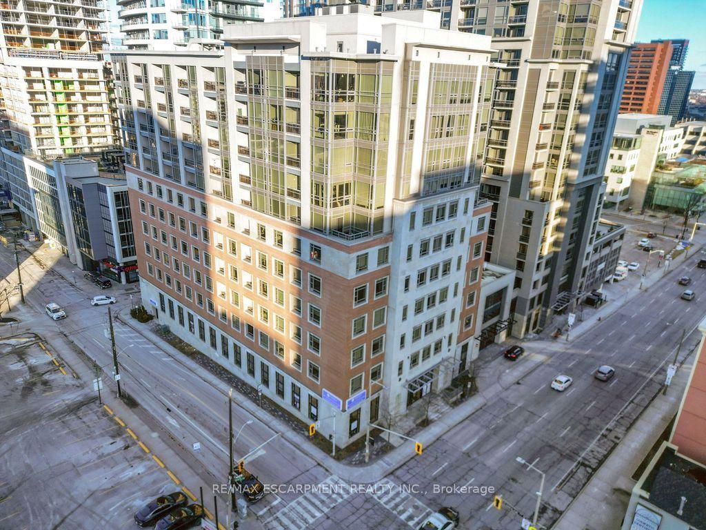 150 Main Street W 810 #810, Hamilton — Condo for lease, photo 1