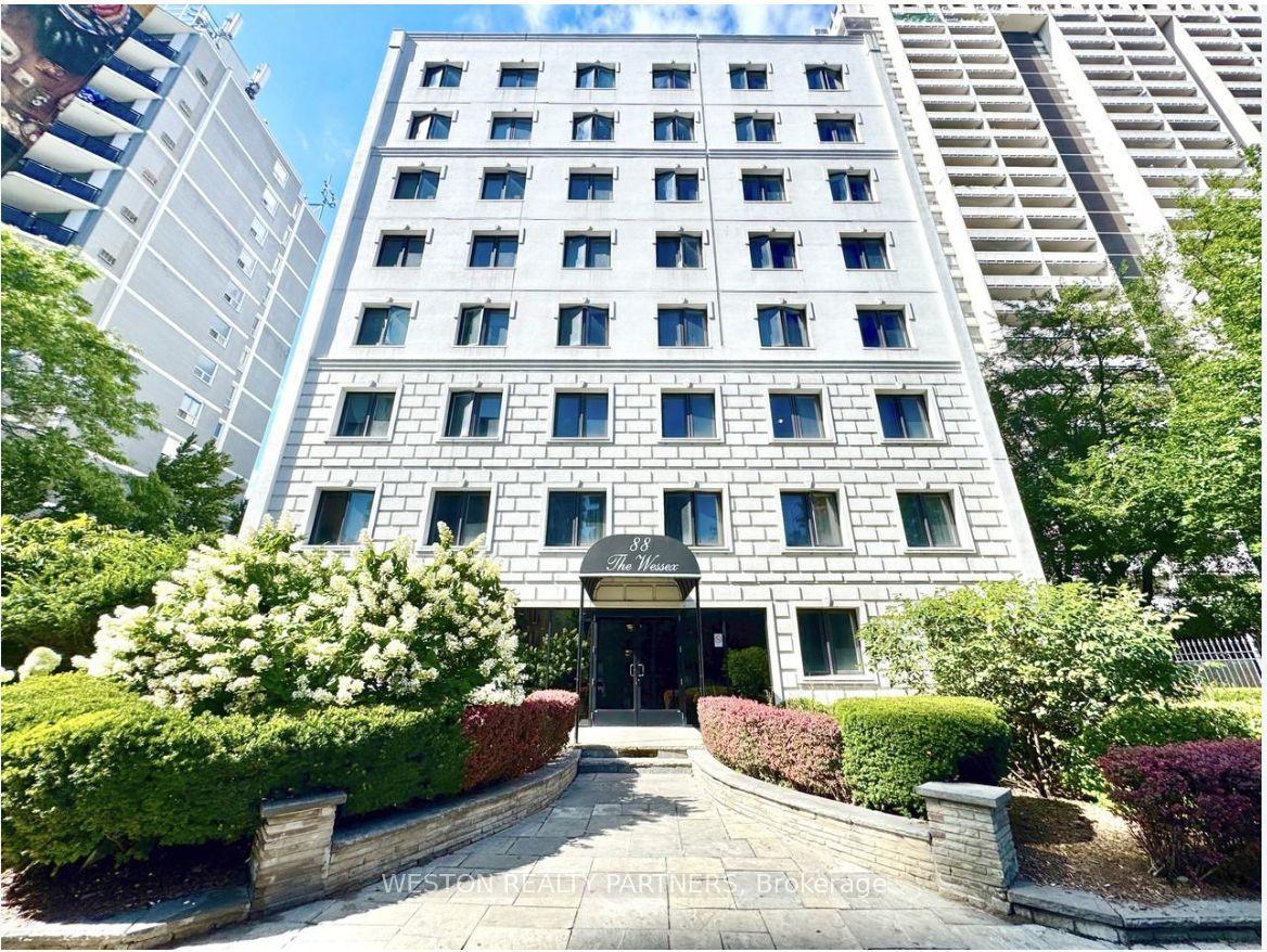88 Wellesley Street E 102 #102, Toronto — Condo for lease, photo 1