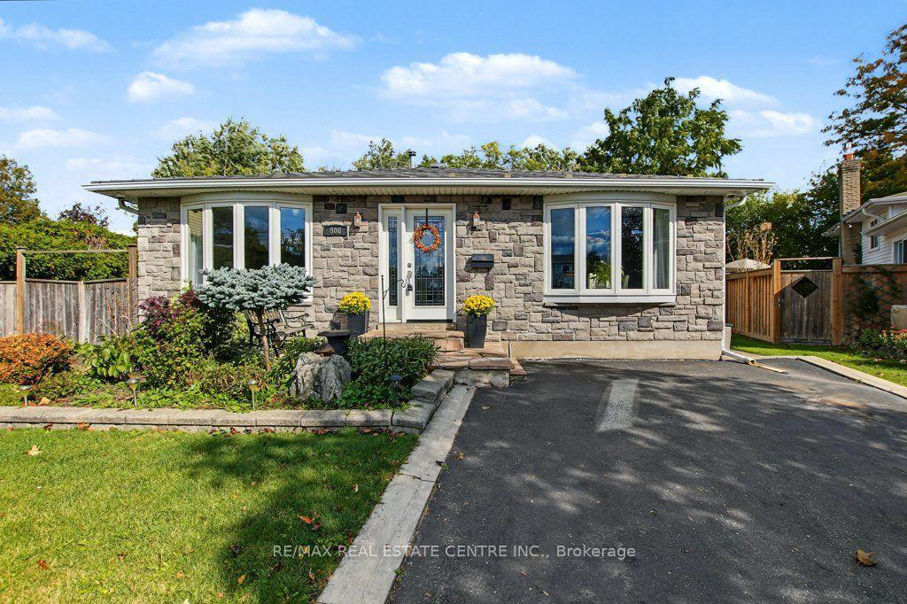 806 Hudson Court, Milton — Detached for sale, photo 1