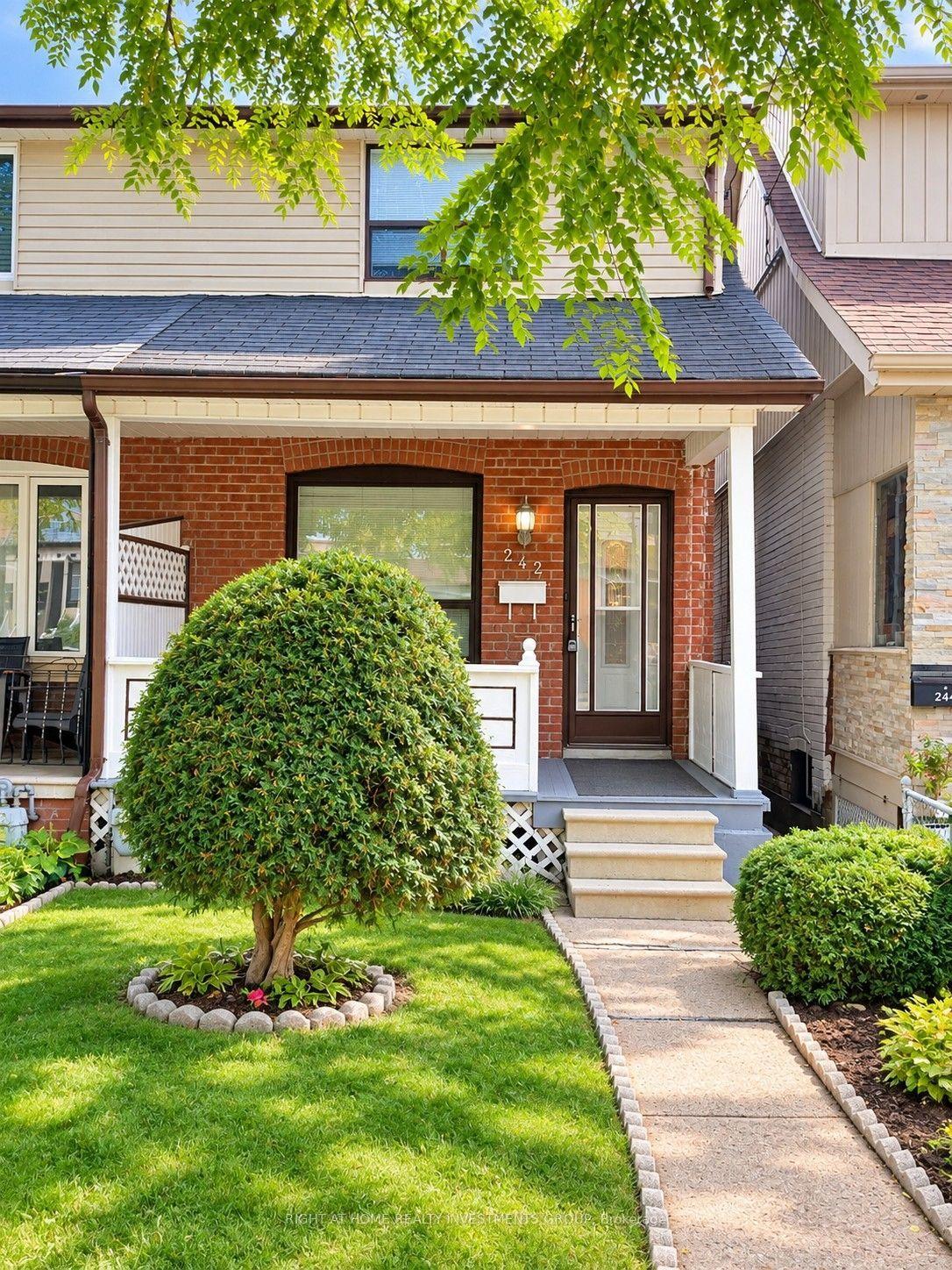 242 Silverthorn Avenue, Toronto — Semi-Detached for sale, photo 1