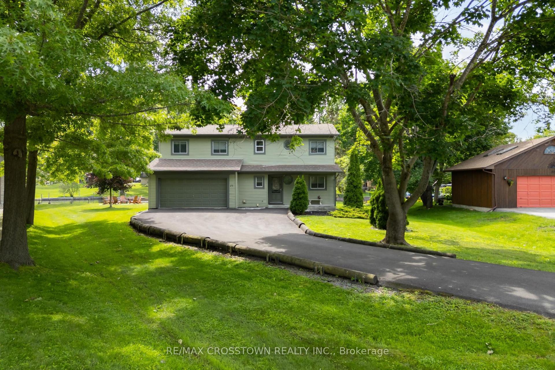 21 Beaver Trail — photo 1