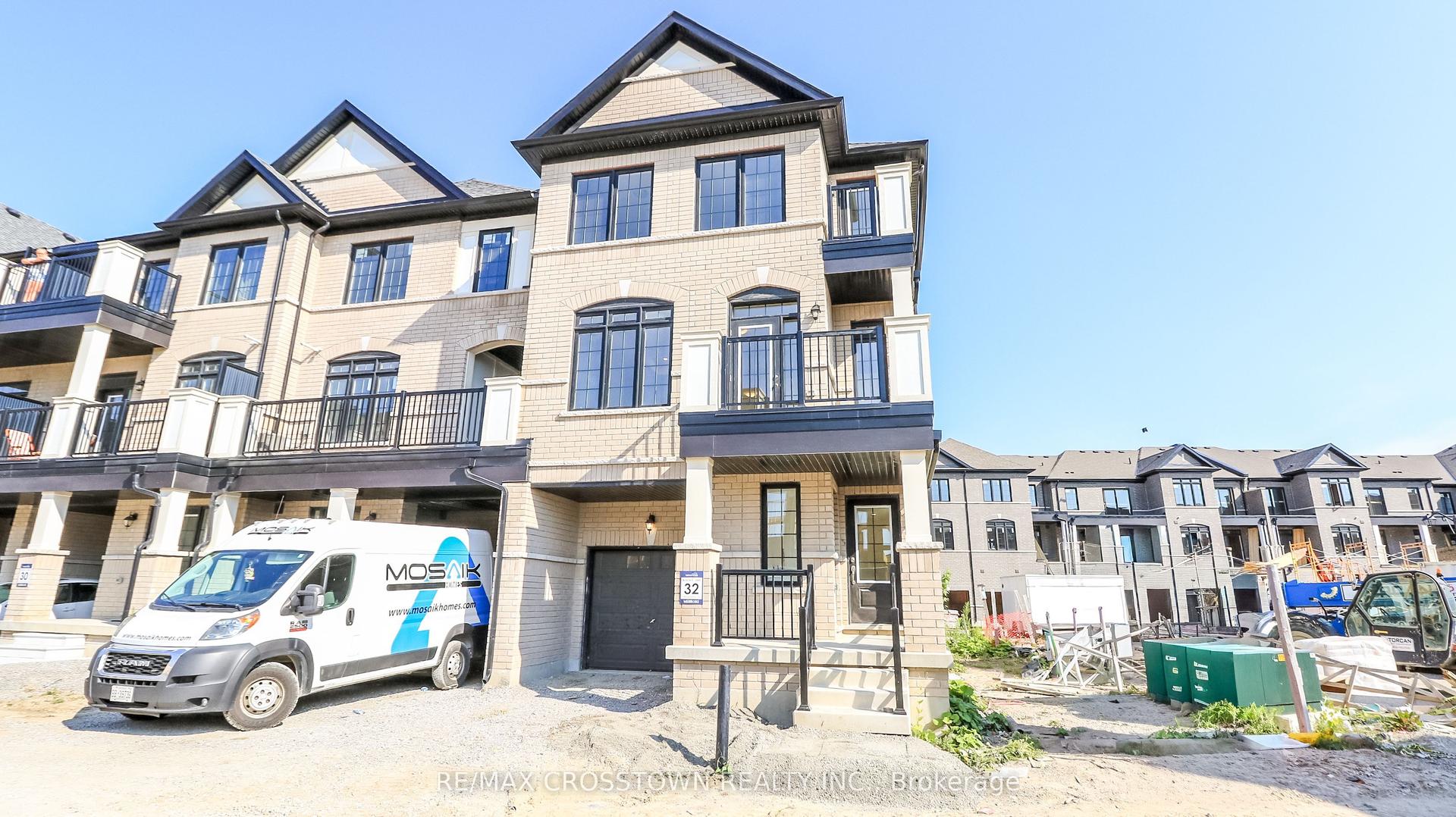 1985 Matteer Court 32 #32, Innisfil — Townhouse for lease, photo 1
