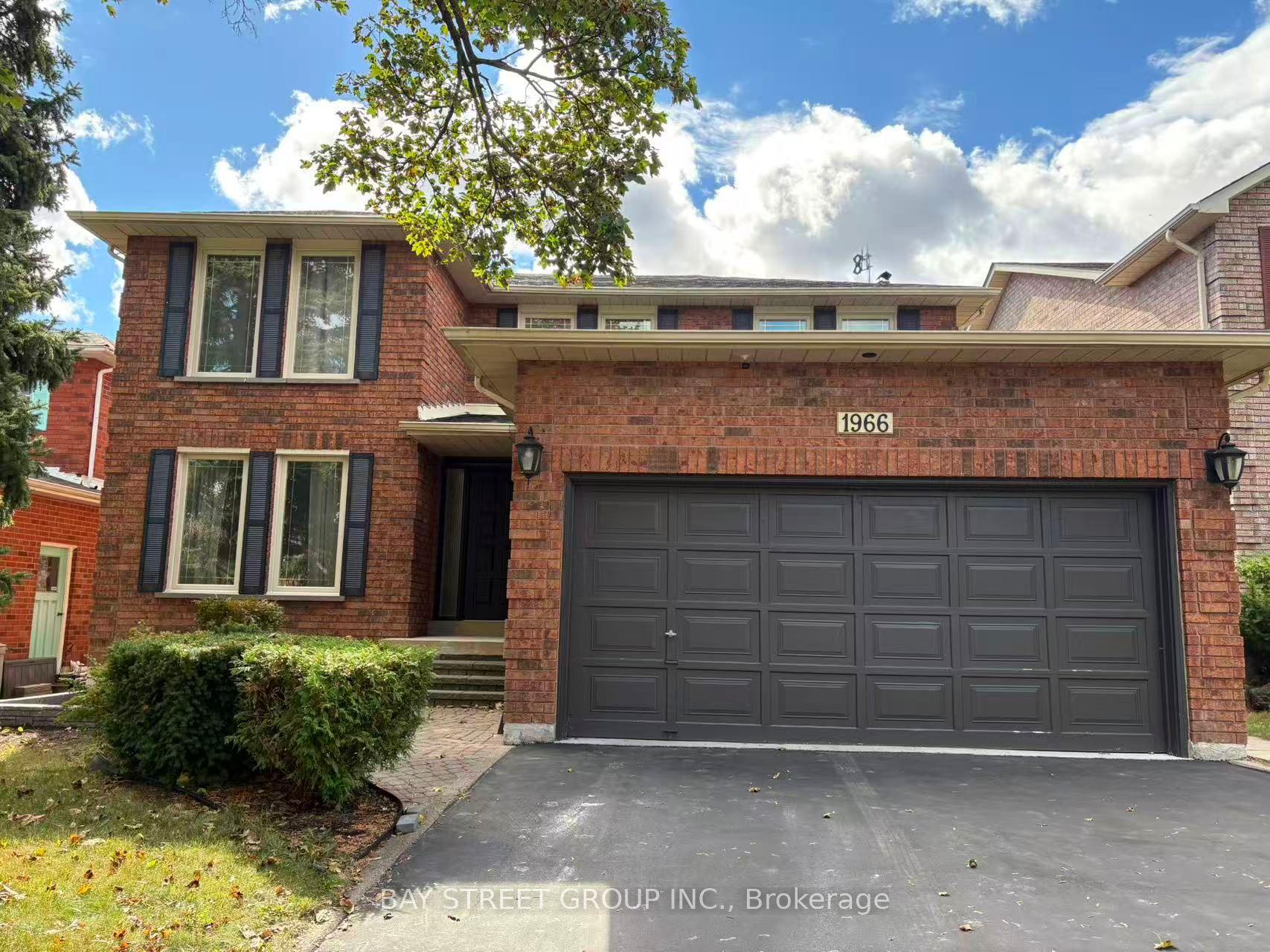 1966 Kempton Park Drive BSMT-2 #BSMT-2, Mississauga — Detached for lease, photo 1
