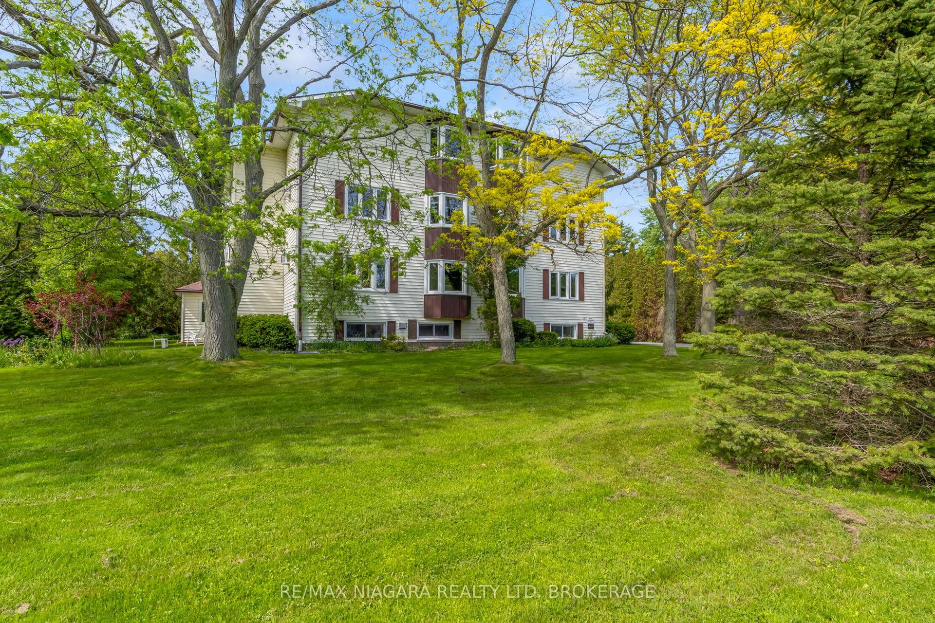 833 Foss Road 11 #11 — photo 1