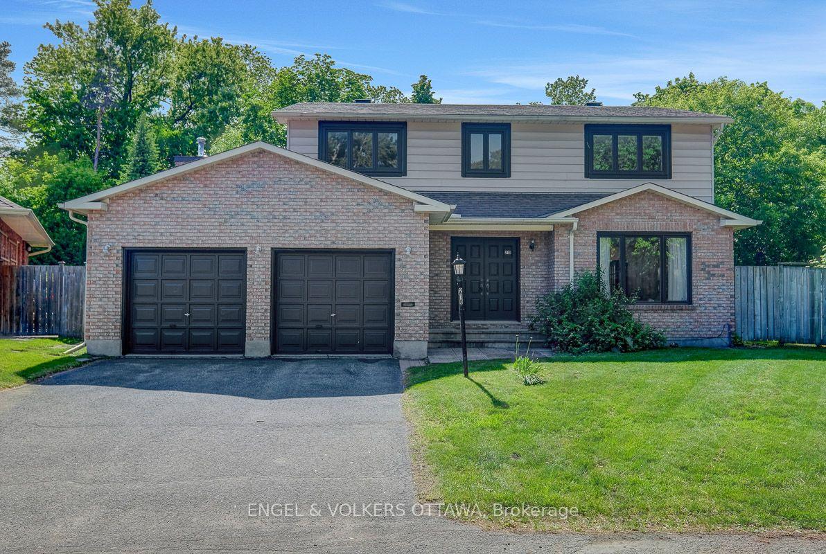 210 Cypress Court — photo 1