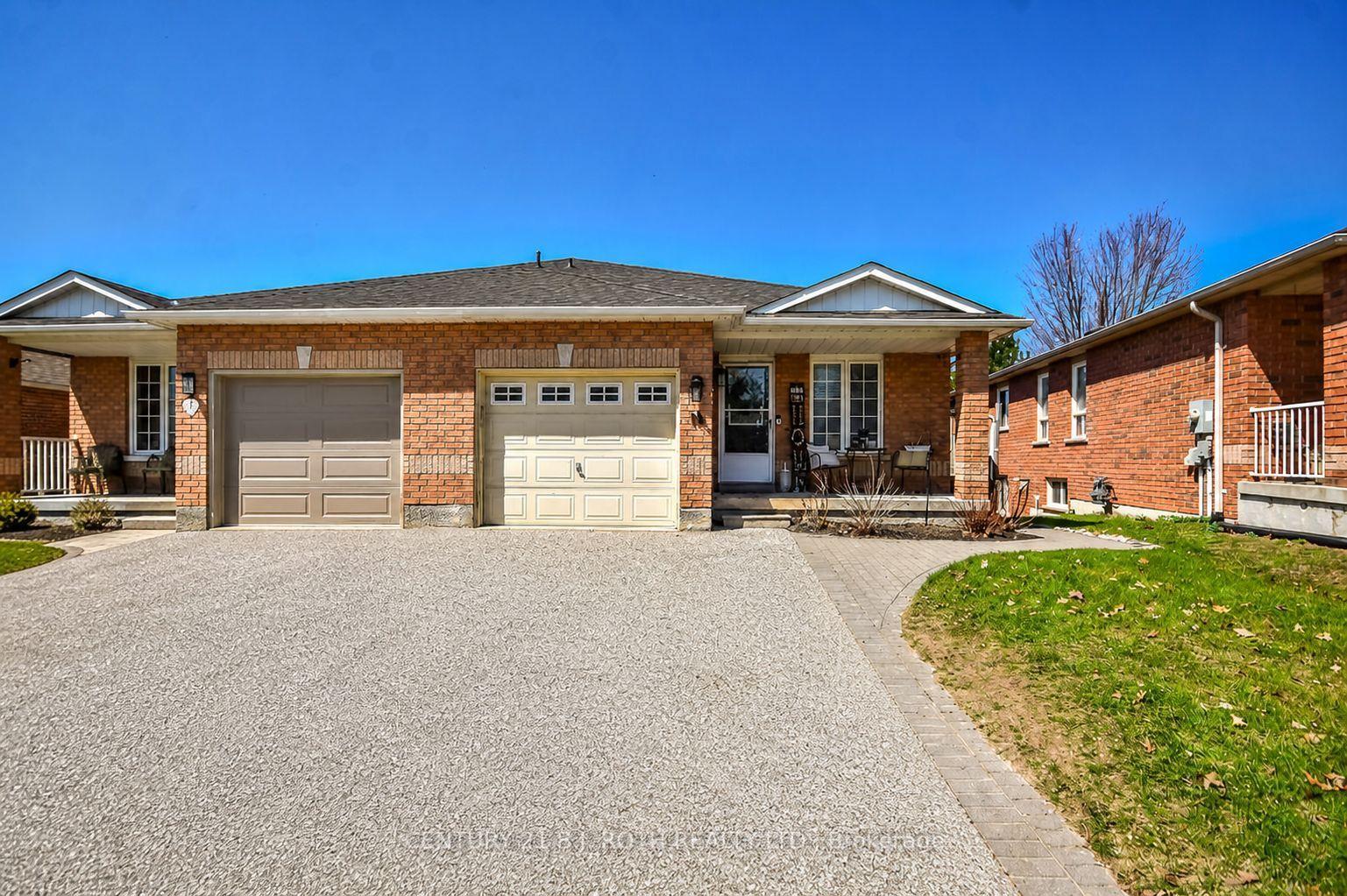 14 Trask Drive — photo 1