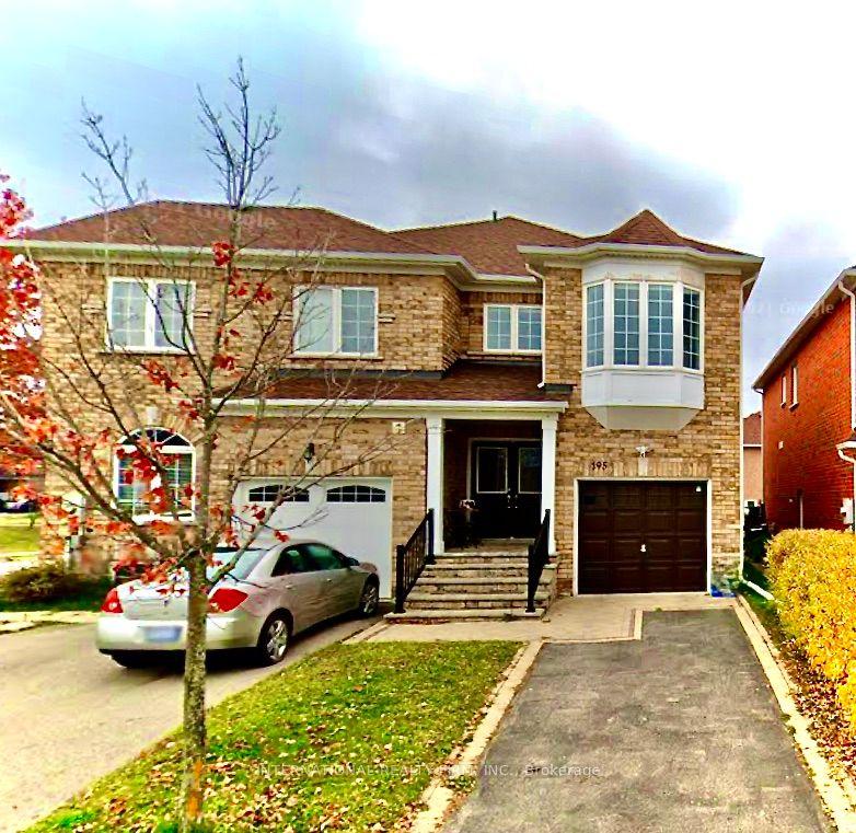 195 Warwick Crescent, Newmarket — Semi-Detached for lease, photo 1