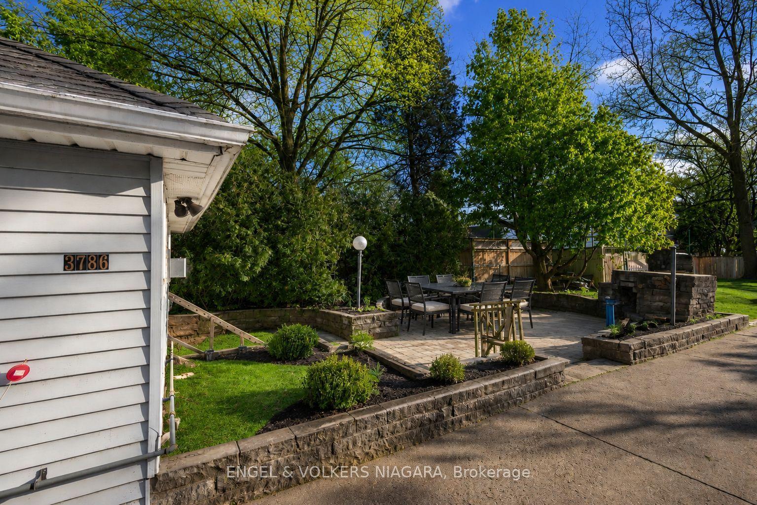 3786 St James Avenue, Niagara Falls — Detached for lease, photo 1