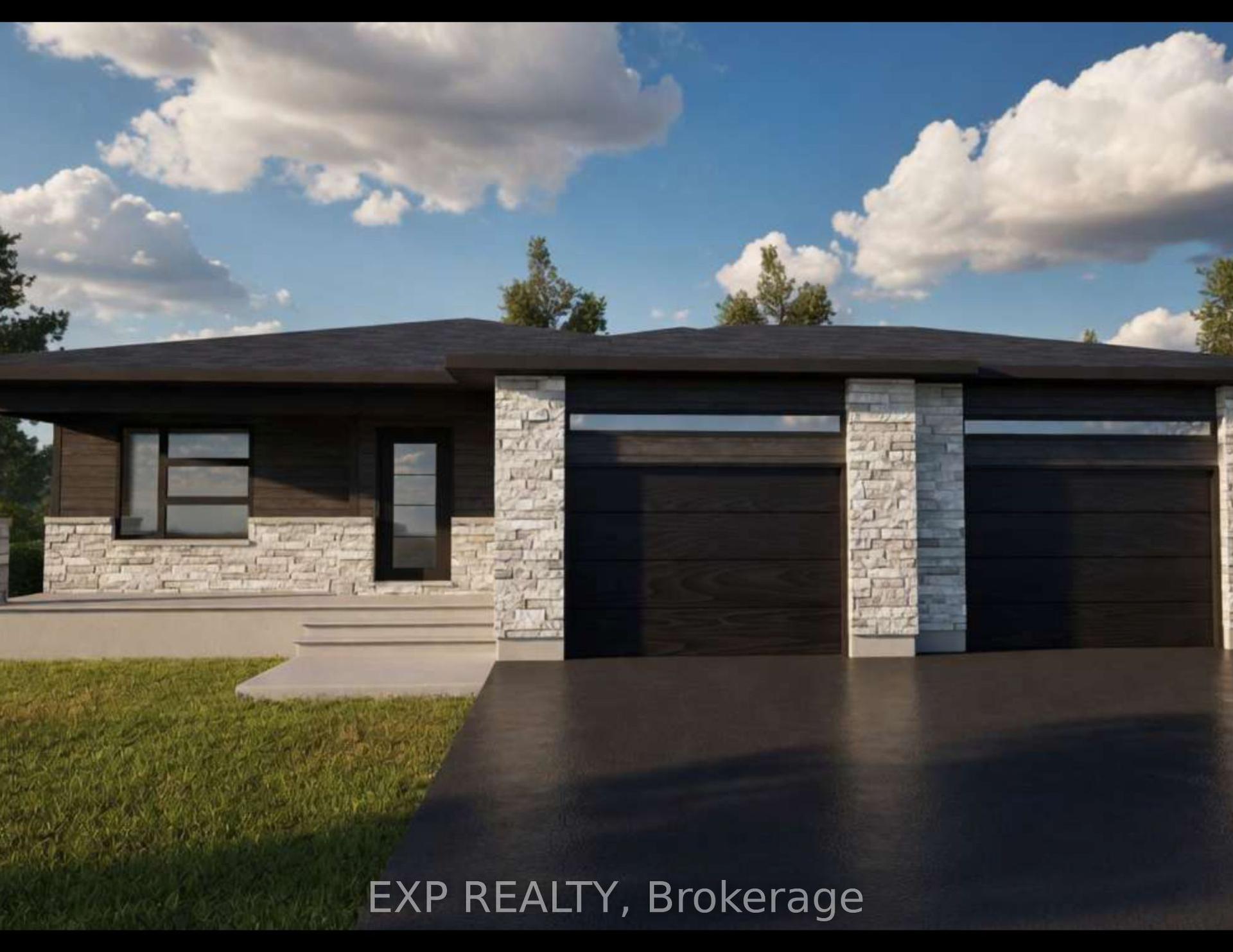 242 Queen Street — photo 1
