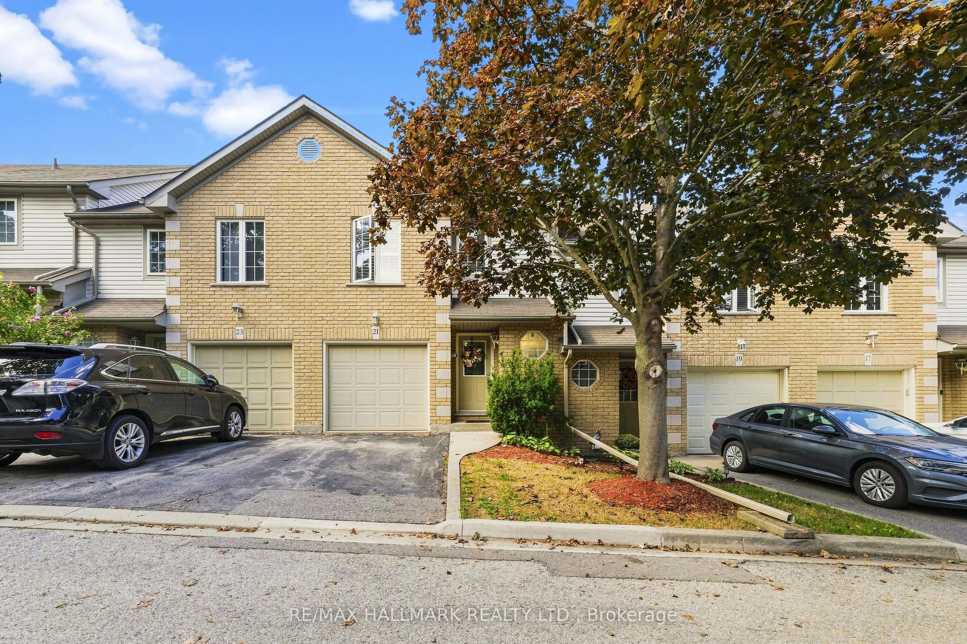 31 Moss Boulevard 21 #21, Hamilton — Condo Town for sale, photo 1