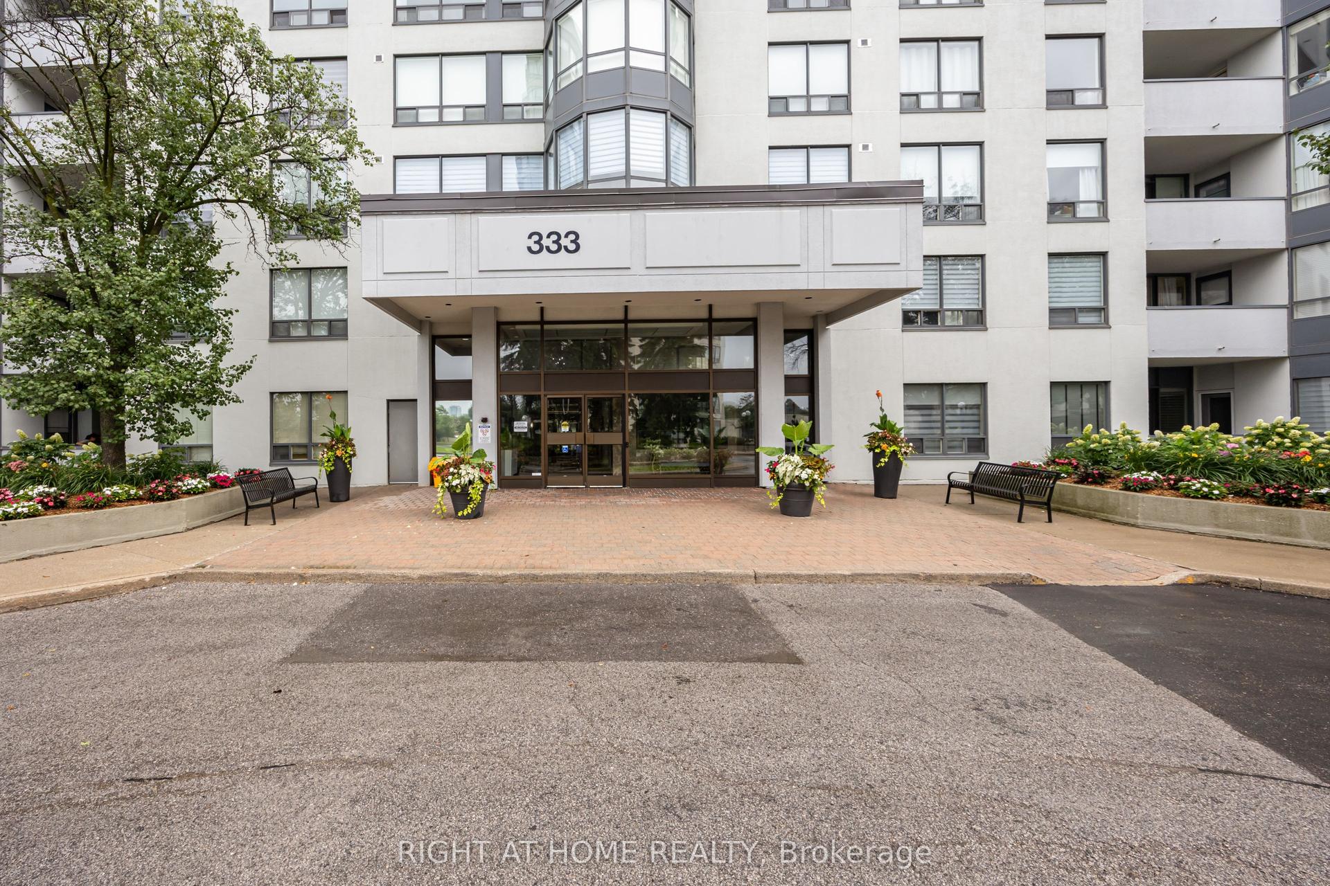 333 CLARK Avenue W 412 #412, Vaughan — Condo for sale, photo 1