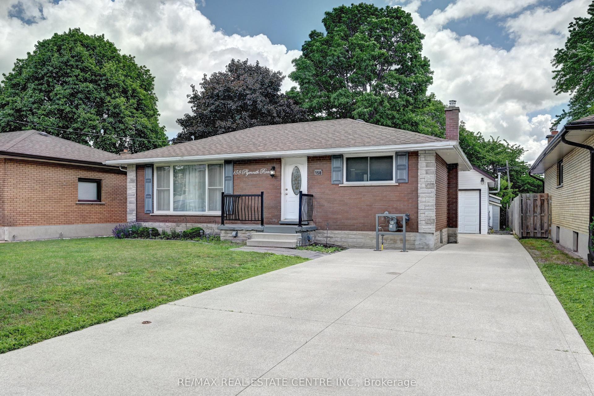 158 Plymouth Road — photo 1