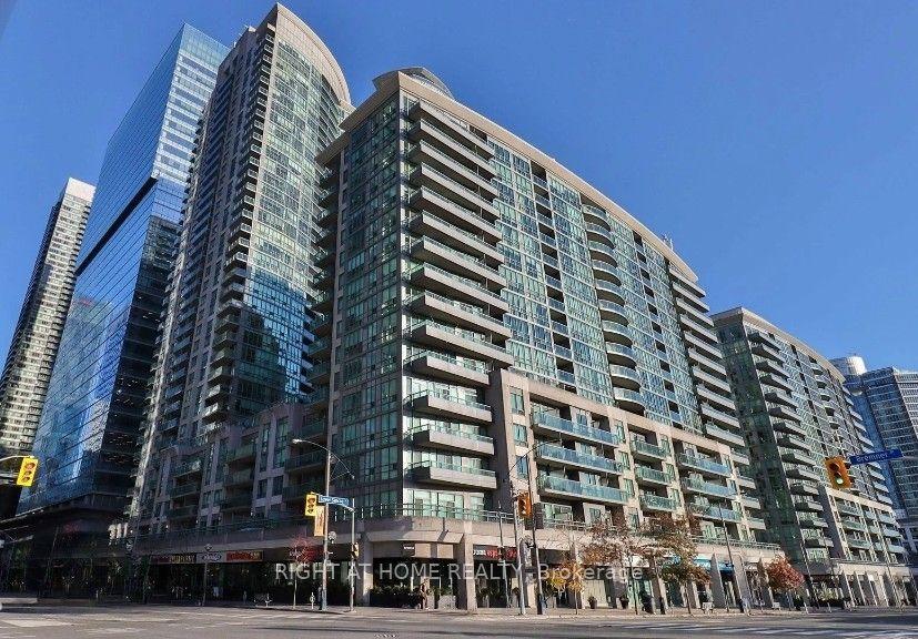 51 Lower Simcoe Street Unit 1911 #Unit 1911, Toronto — Condo for lease, photo 1